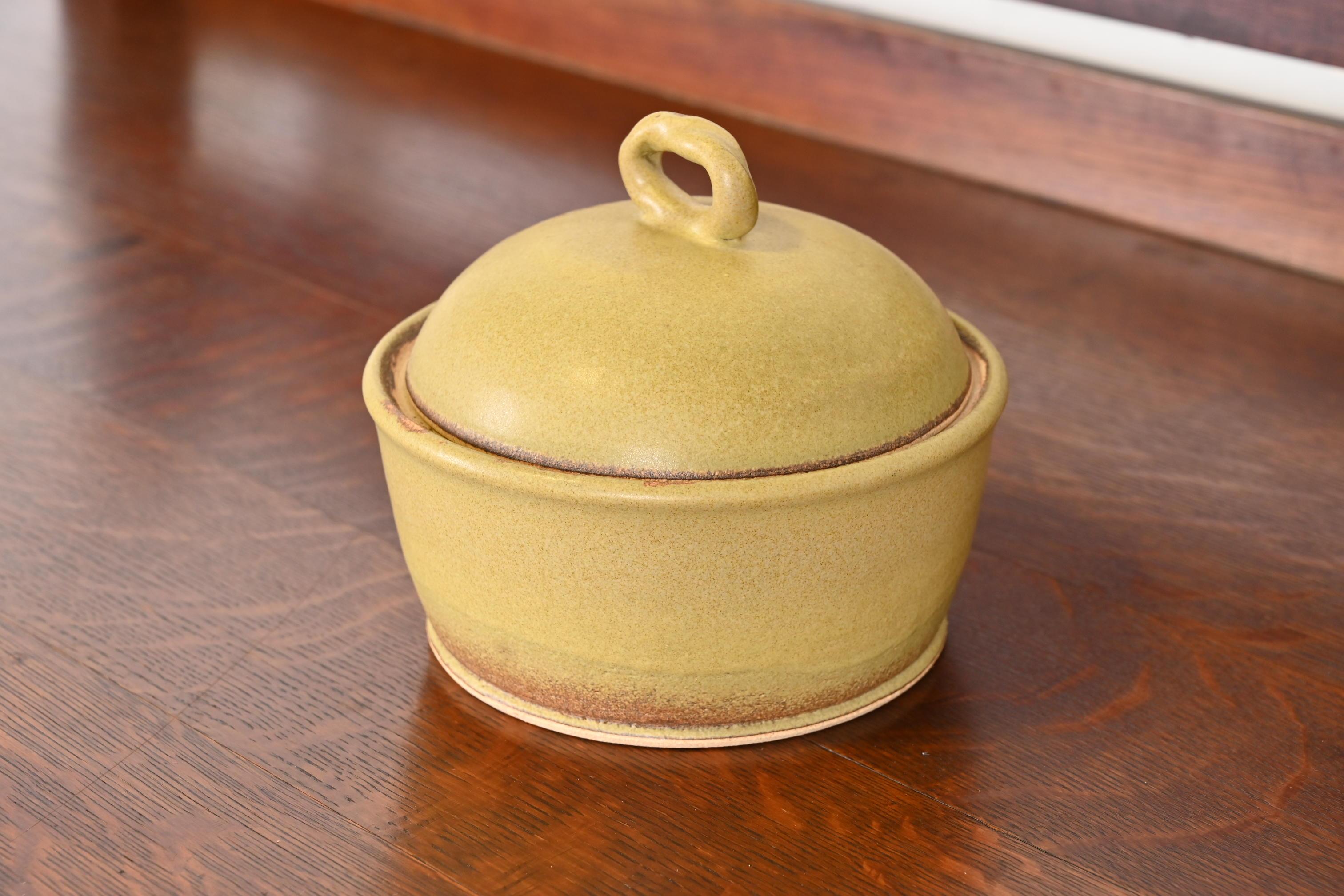 Studio Pottery Glazed Bowl with Lid In Good Condition In South Bend, IN