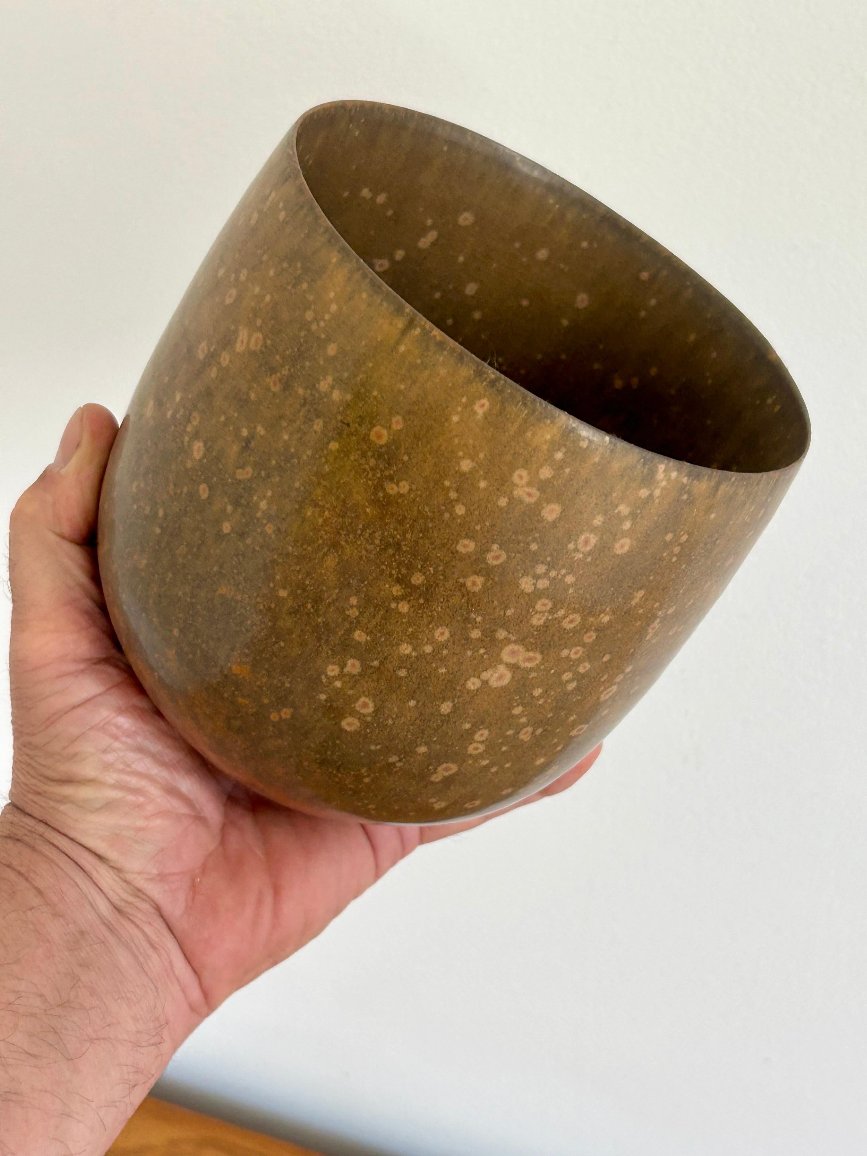 Studio Pottery Vaso in porcellana Laura Andreson 1978 in vendita 2