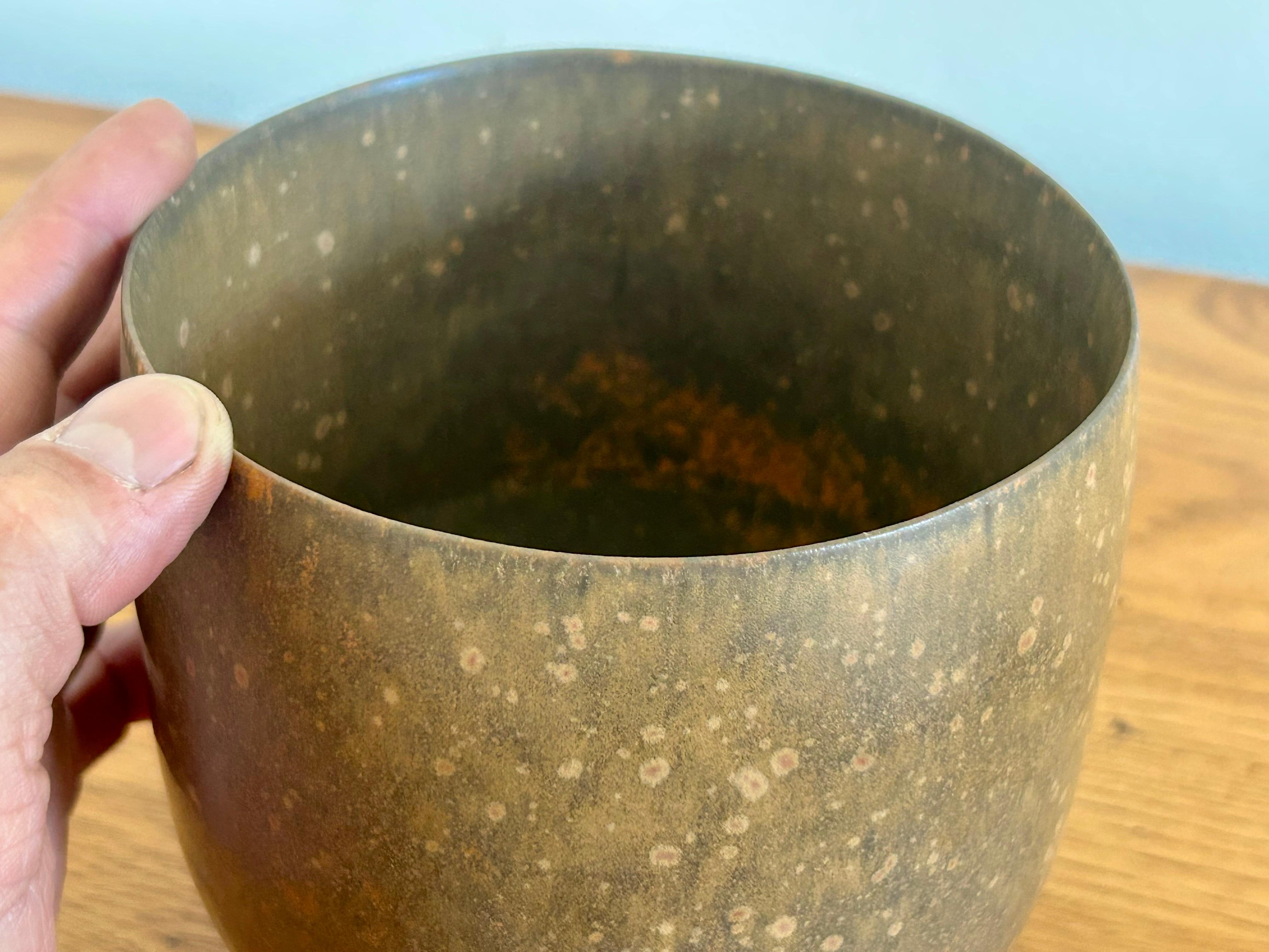 Studio Pottery Vaso in porcellana Laura Andreson 1978 In condizioni ottime in vendita a Los Angeles, CA