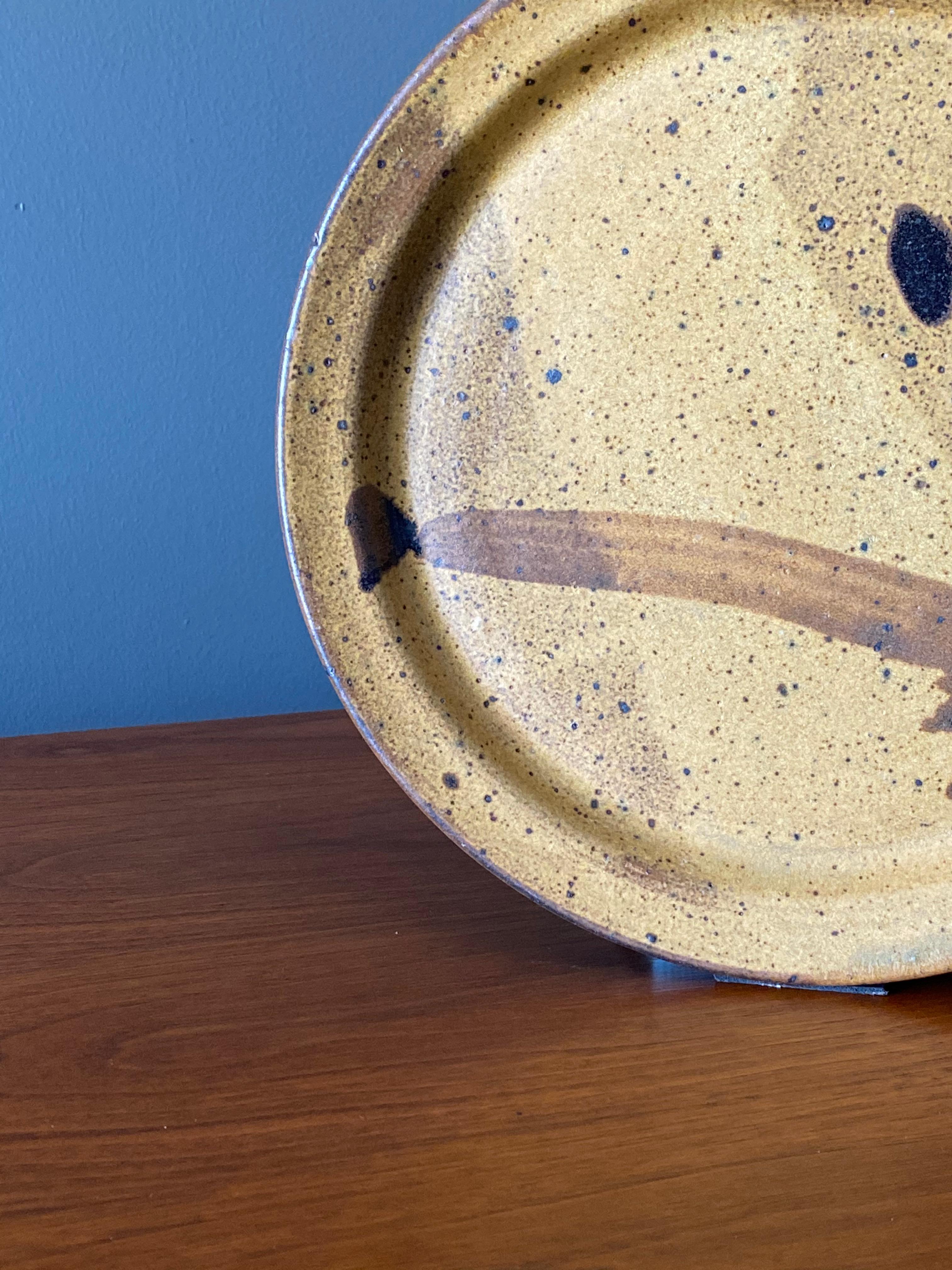 Mid-Century Modern Studio Pottery Signed Charger, circa 1970 For Sale