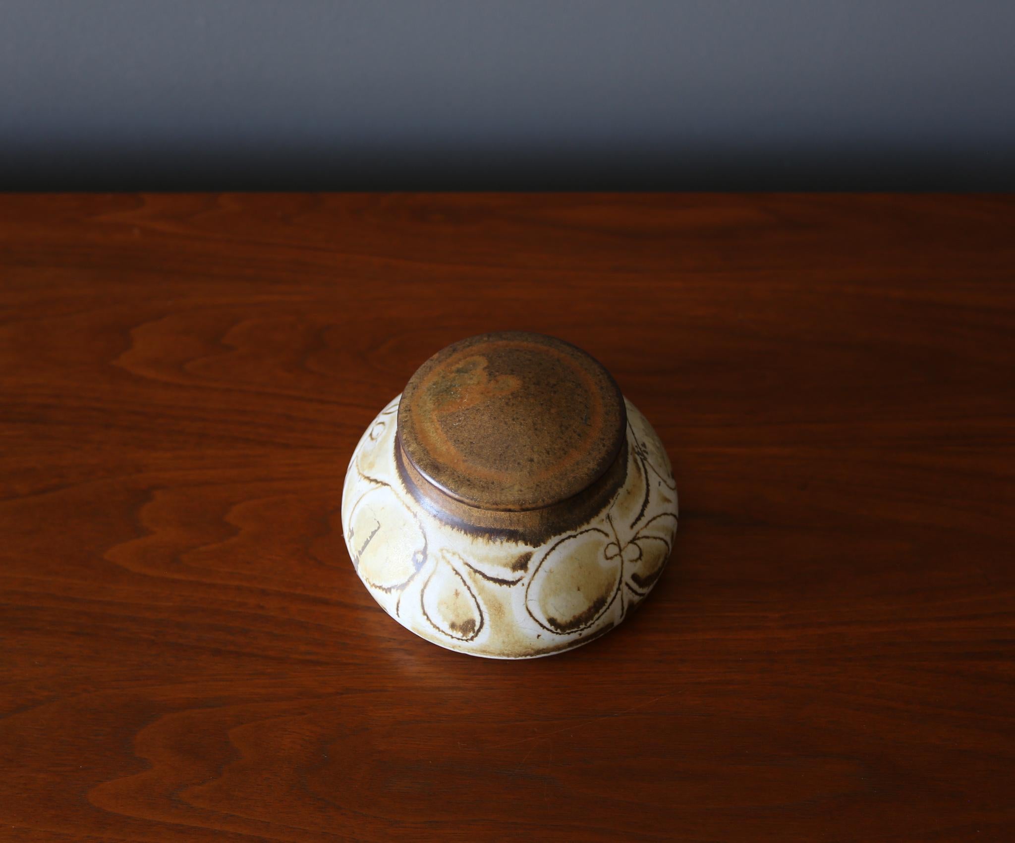 Studio pottery signed lidded jar. circa 1970.