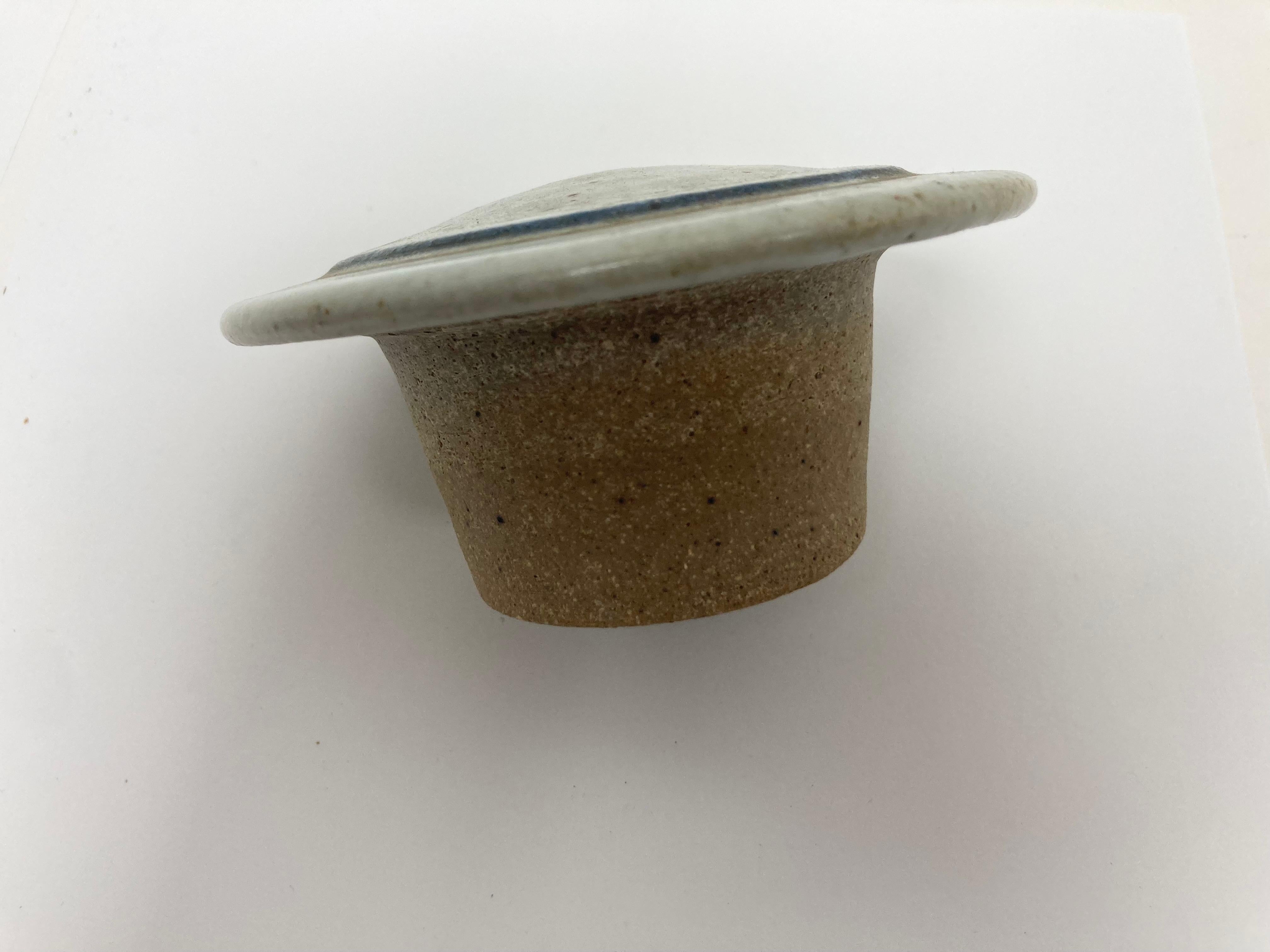 Studio Pottery Signed Tea Pot with Fine Form and Color In Good Condition For Sale In Bridgeport, CT