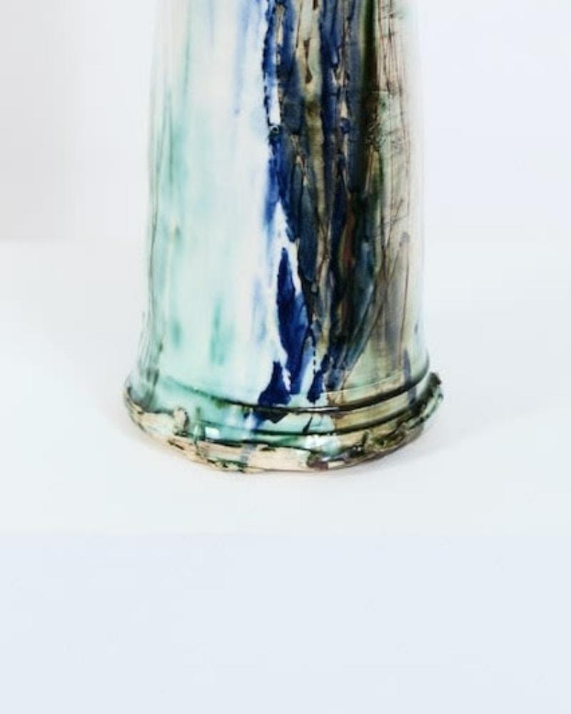 Studio Pottery, Schlanke Vase (20. Jahrhundert) im Angebot