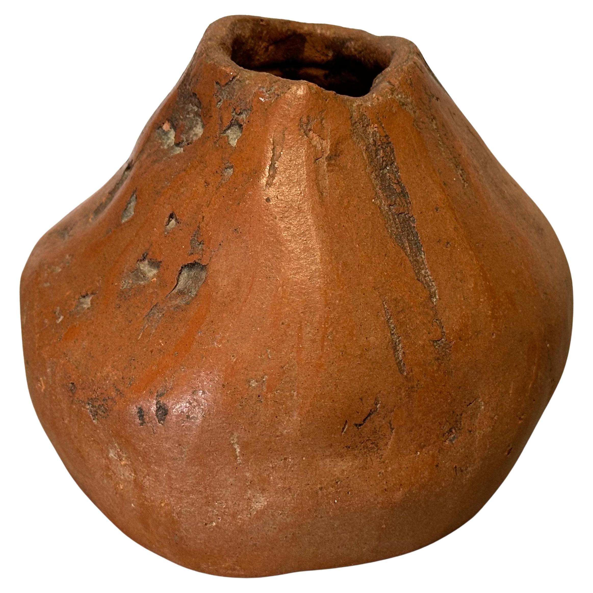 Studio Pottery Vaso a forma di vulcano in gres di H. H. Ruiz In condizioni buone in vendita a San Diego, CA
