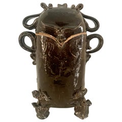 Vase de rangement ou récipient en poterie de studio avec couvercle