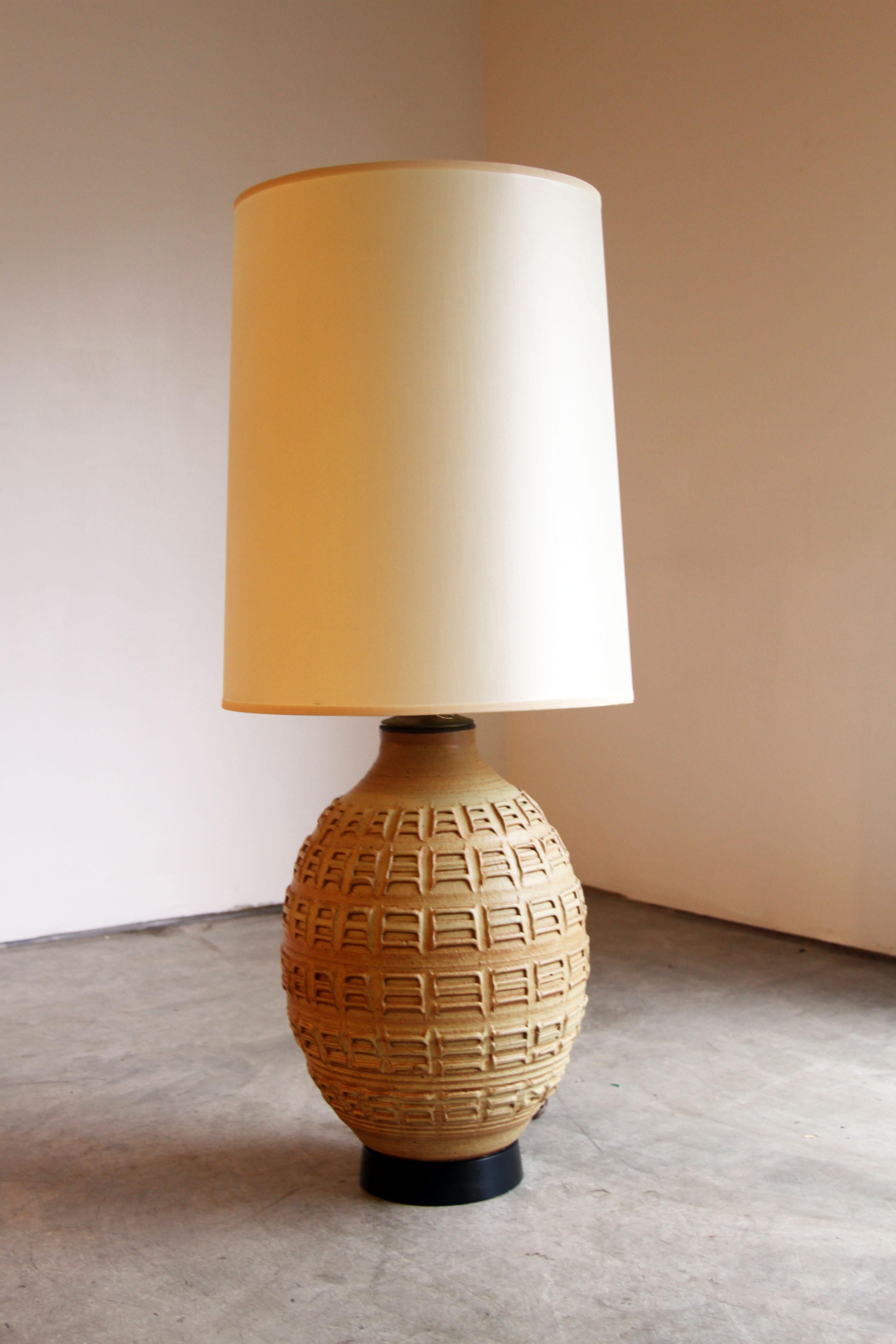 20th Century Studio Pottery Table Lamp by Bob Kinzie Original Shade