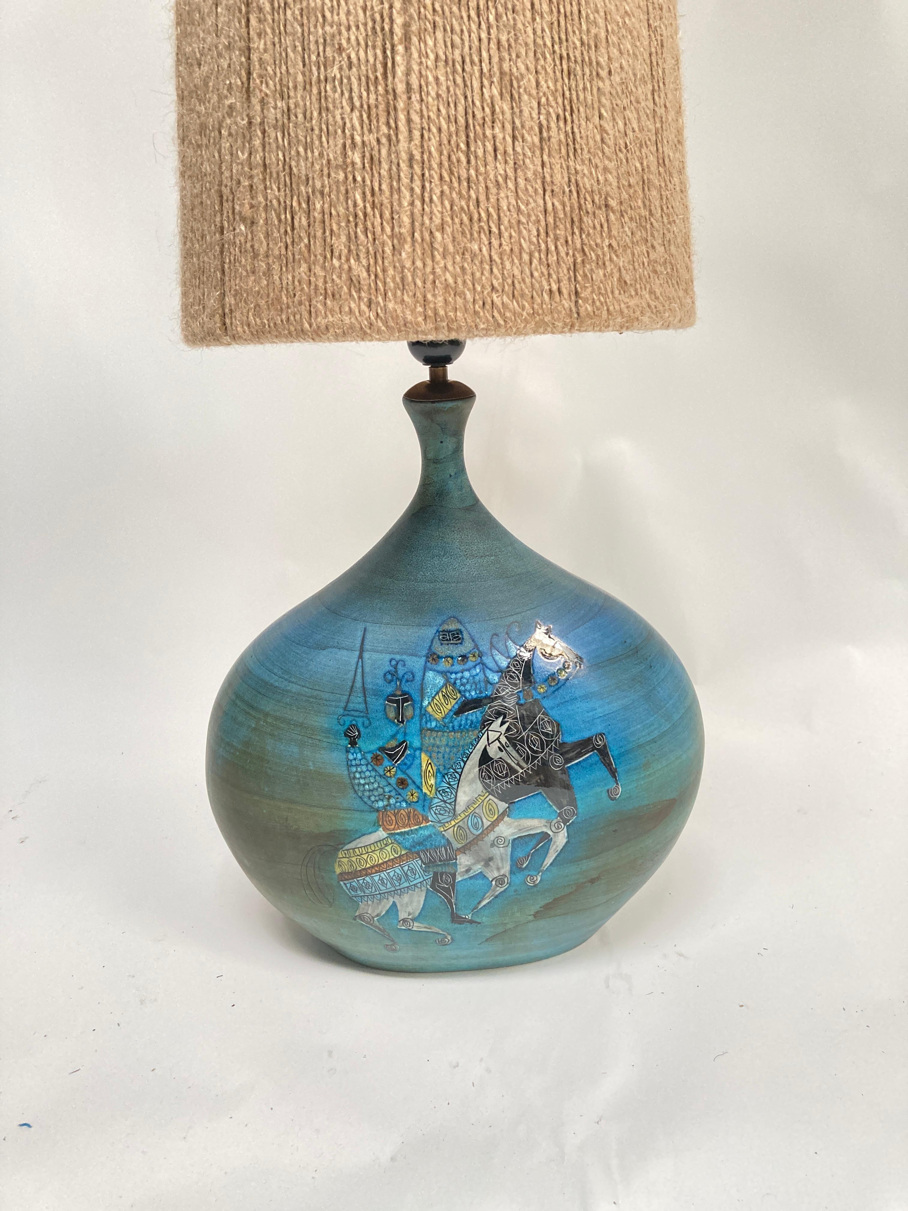 Very nice table lamp from French artist Jean de Lespinas
Great color, very nice shape 
Signed