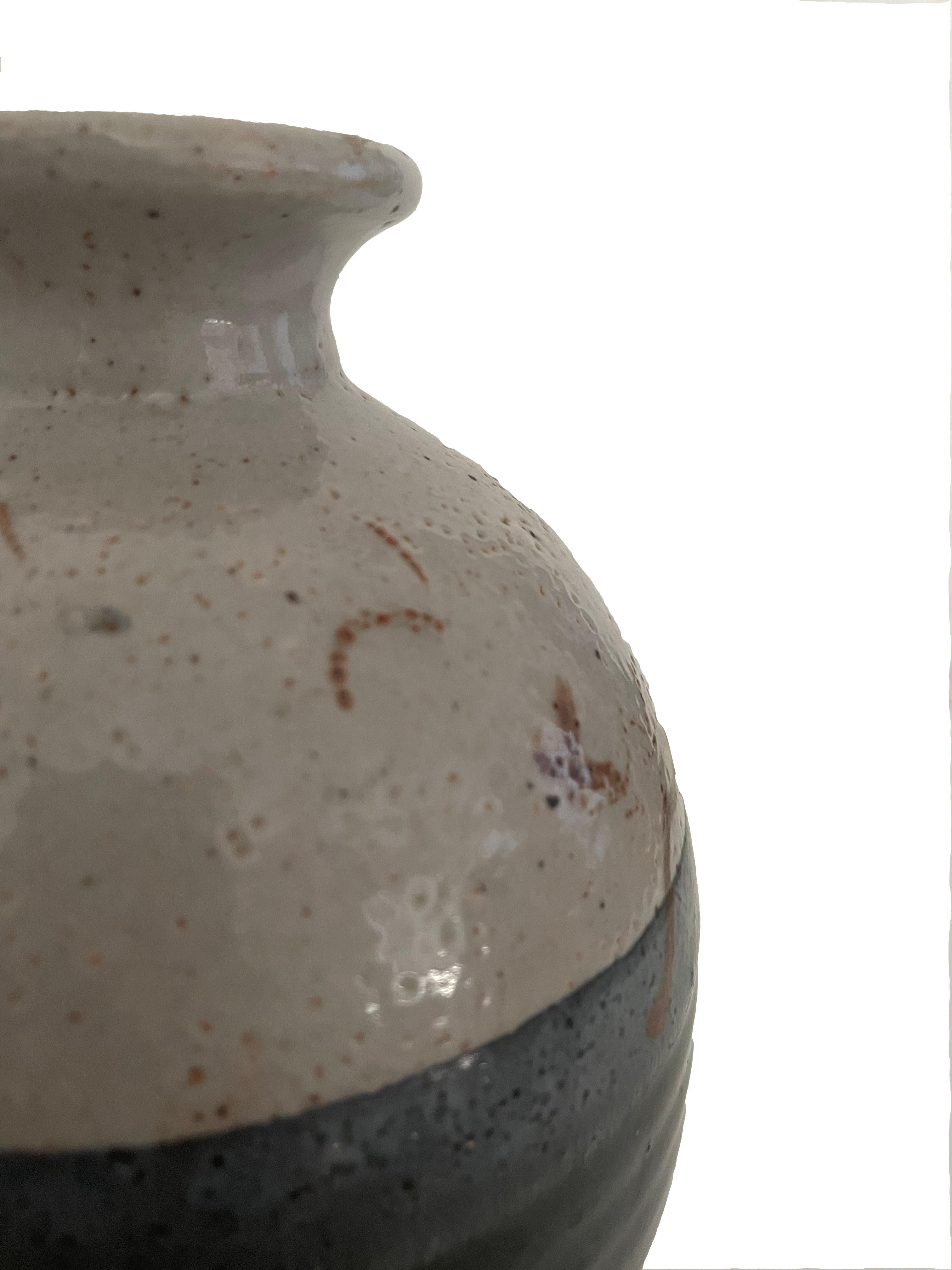 Studio Pottery Vase (20. Jahrhundert) im Angebot