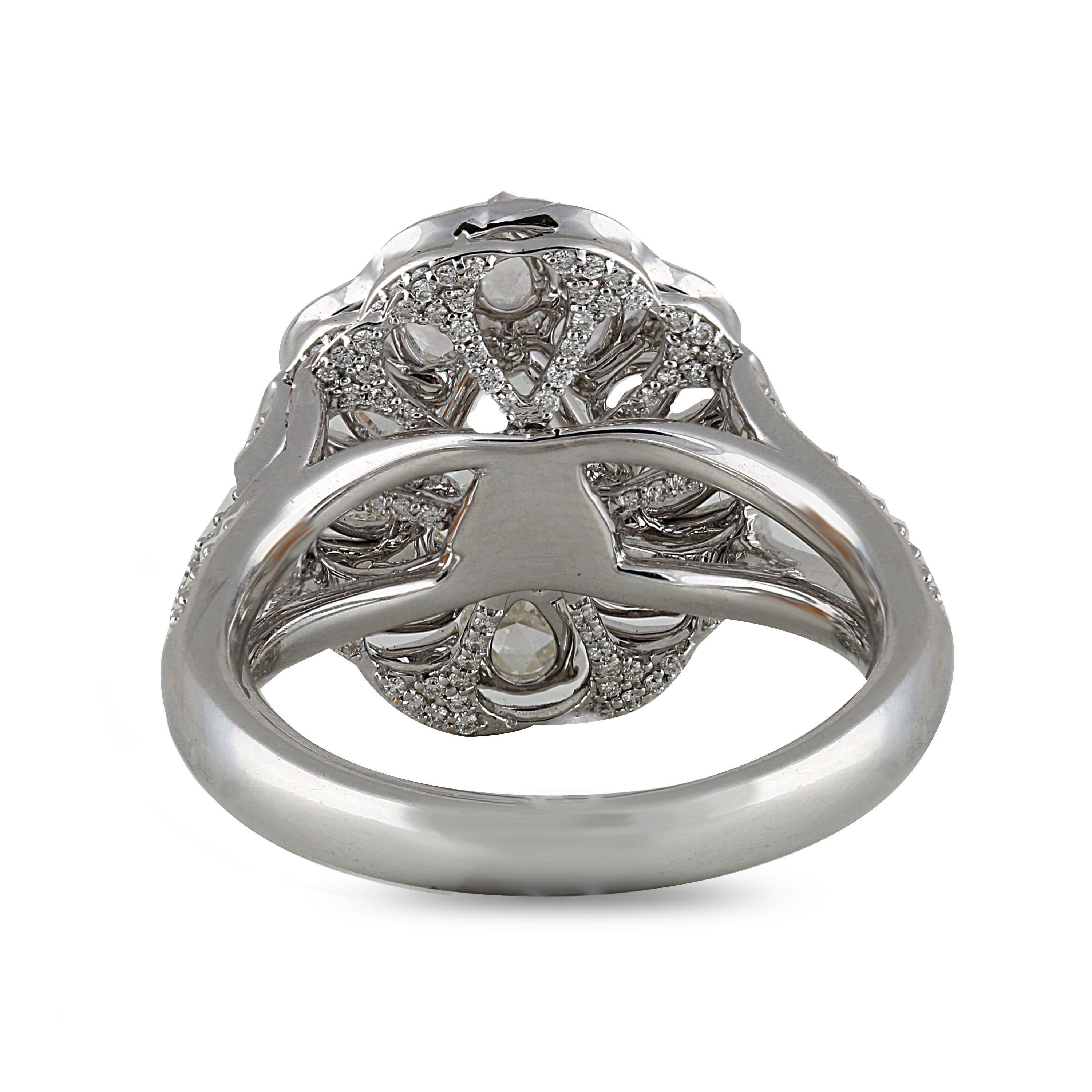 Studio Rêves 0.70 Carat Trillion Rose Cut Diamond Ring in 18 Karat Gold For Sale 3