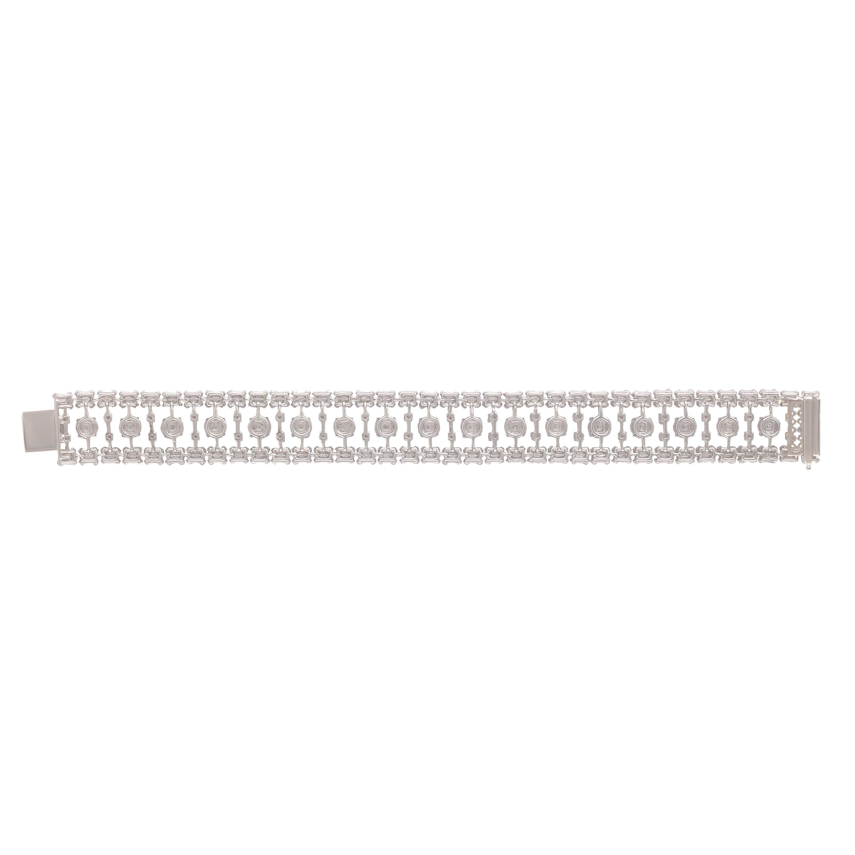 Studio Rêves 10.49 Carat Brilliant Cut Diamonds Tennis Bracelet in 18 Karat Gold For Sale 2