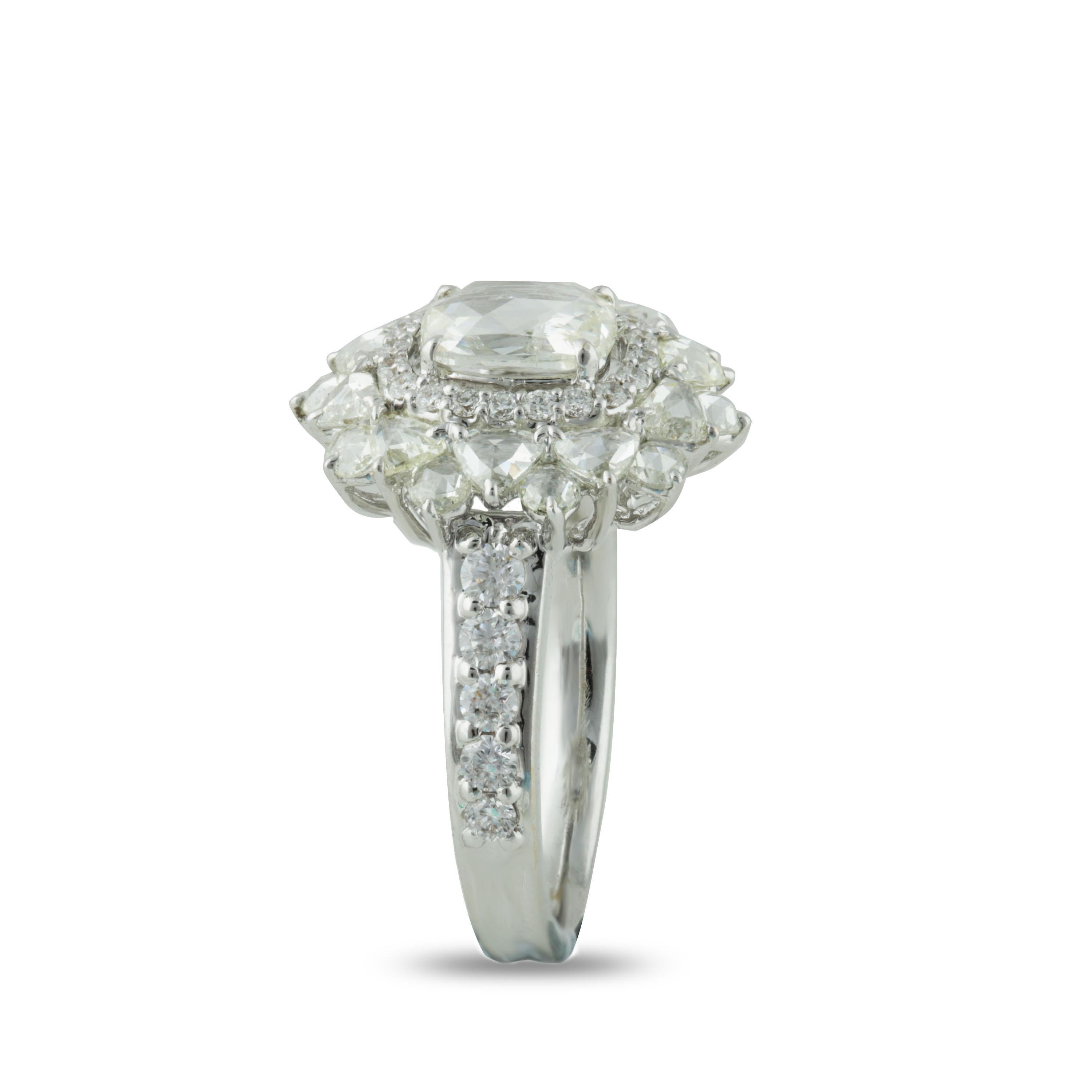Studio Rêves 0.79 Carat Oval Rose Cut Diamond Engagement Ring in 18 Karat Gold In New Condition In Mumbai, Maharashtra