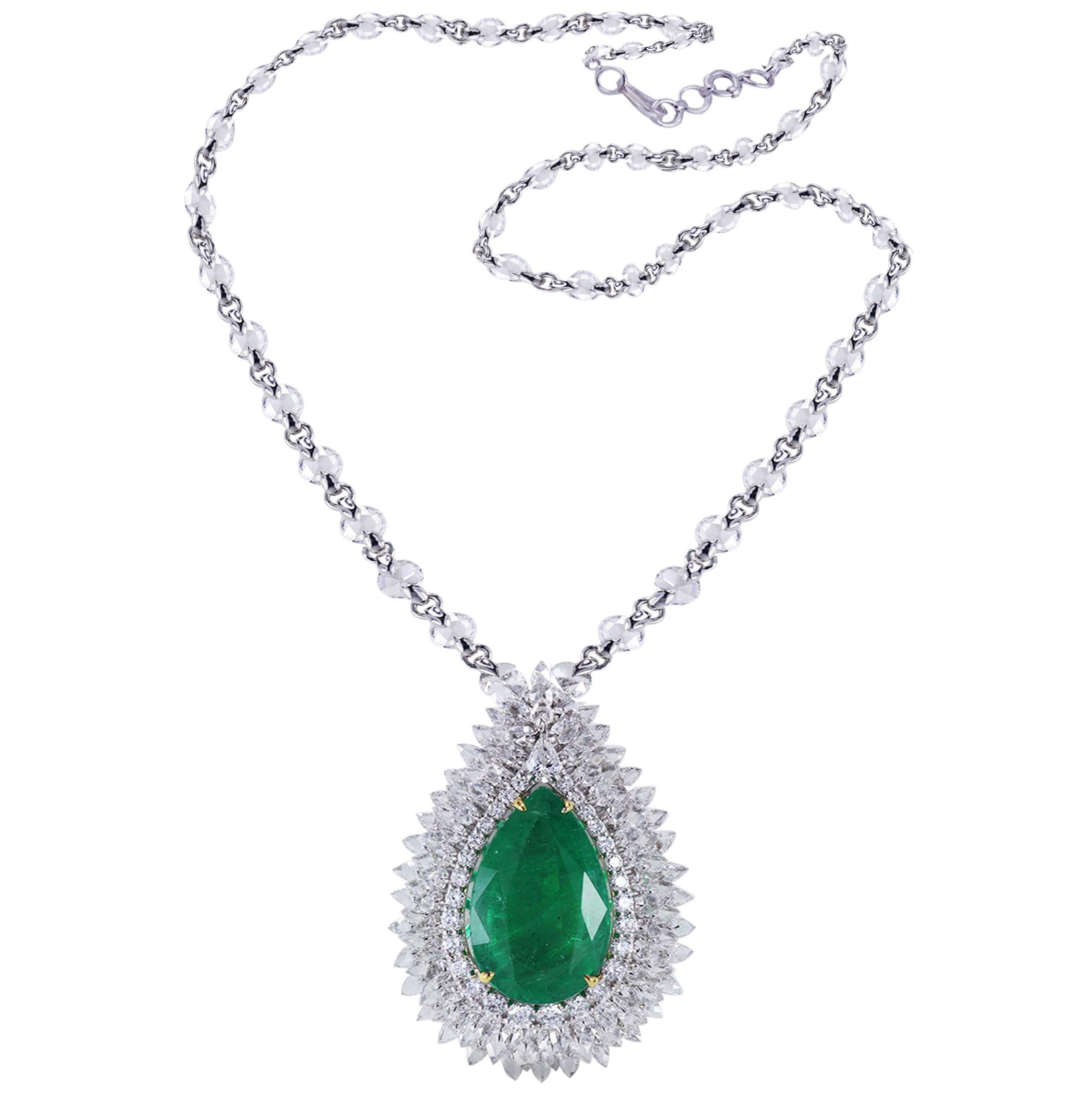 Studio Rêves 18 Karat Gold 7.19 Carat Pear Emeralds and Diamond Drop Necklace