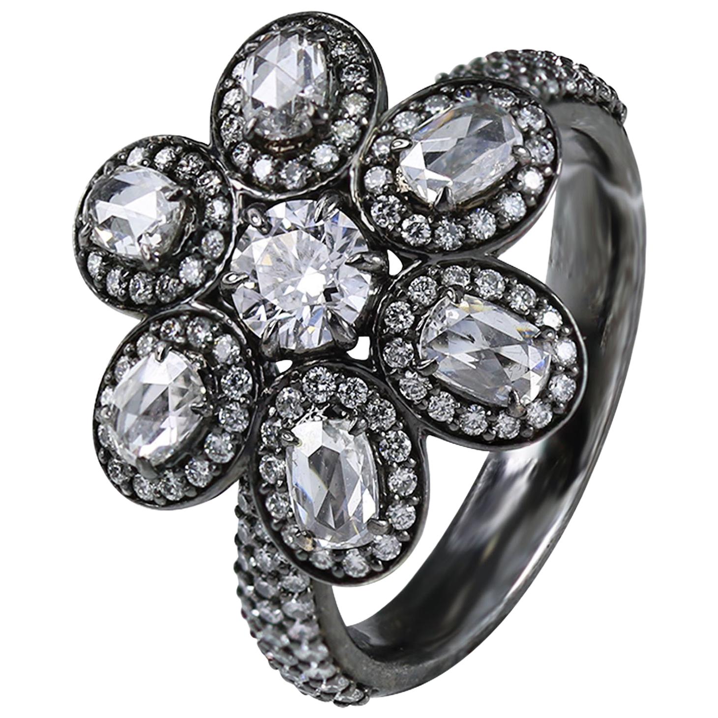 Studio Rêves 18 Karat Gold and Diamonds Floral Ring with Black Rhodium For Sale