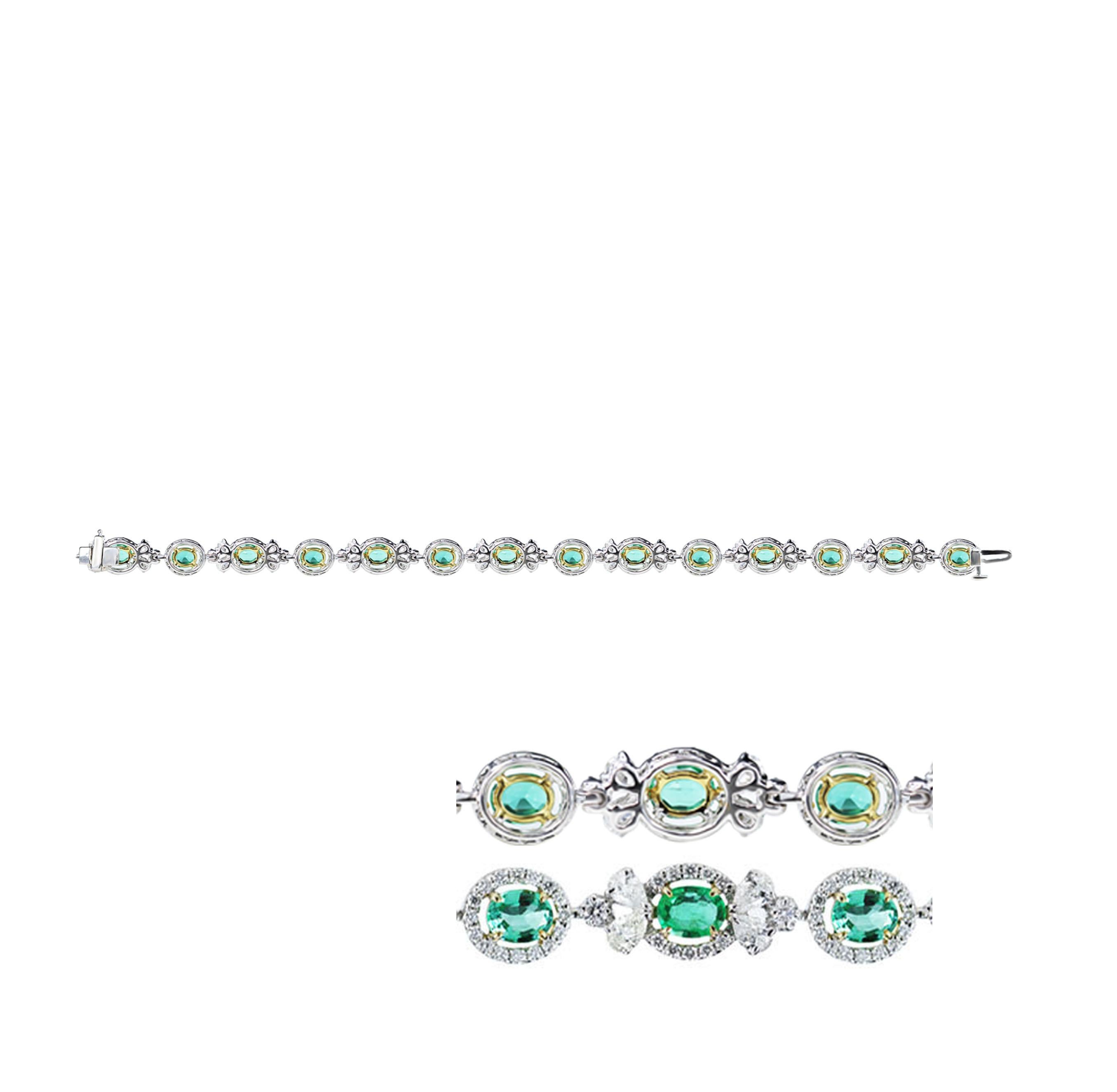 Round Cut Studio Rêves Emerald and Diamond Tennis Bracelet in 18 Karat Gold For Sale