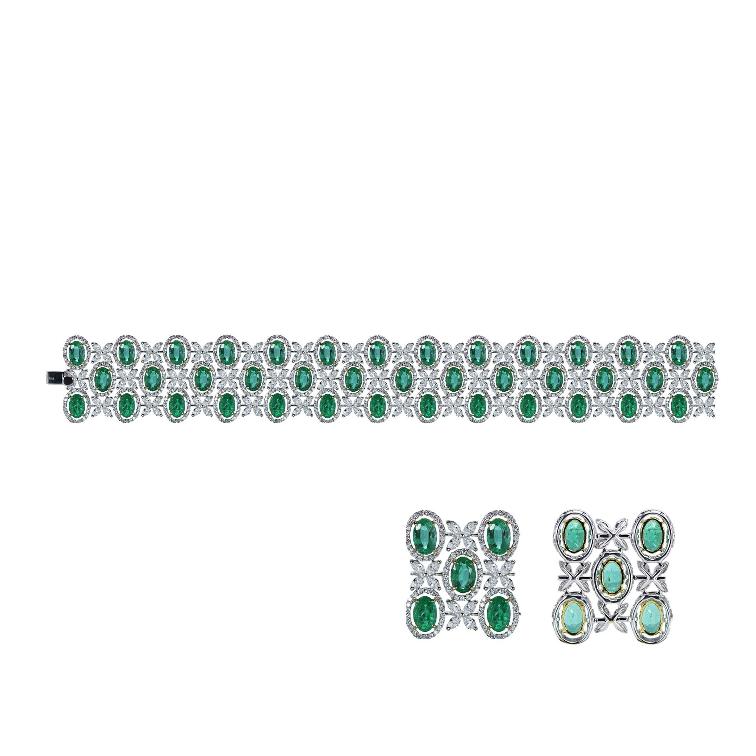 F-G/ VS-SI brilliant cut diamonds and emerald tennis bracelet

The all-encompassing elegance of this 18K yellow gold and white gold tennis bracelet adorned with F-G/ VS-SI brilliant cut diamonds in a sleek prong setting is further accentuated with