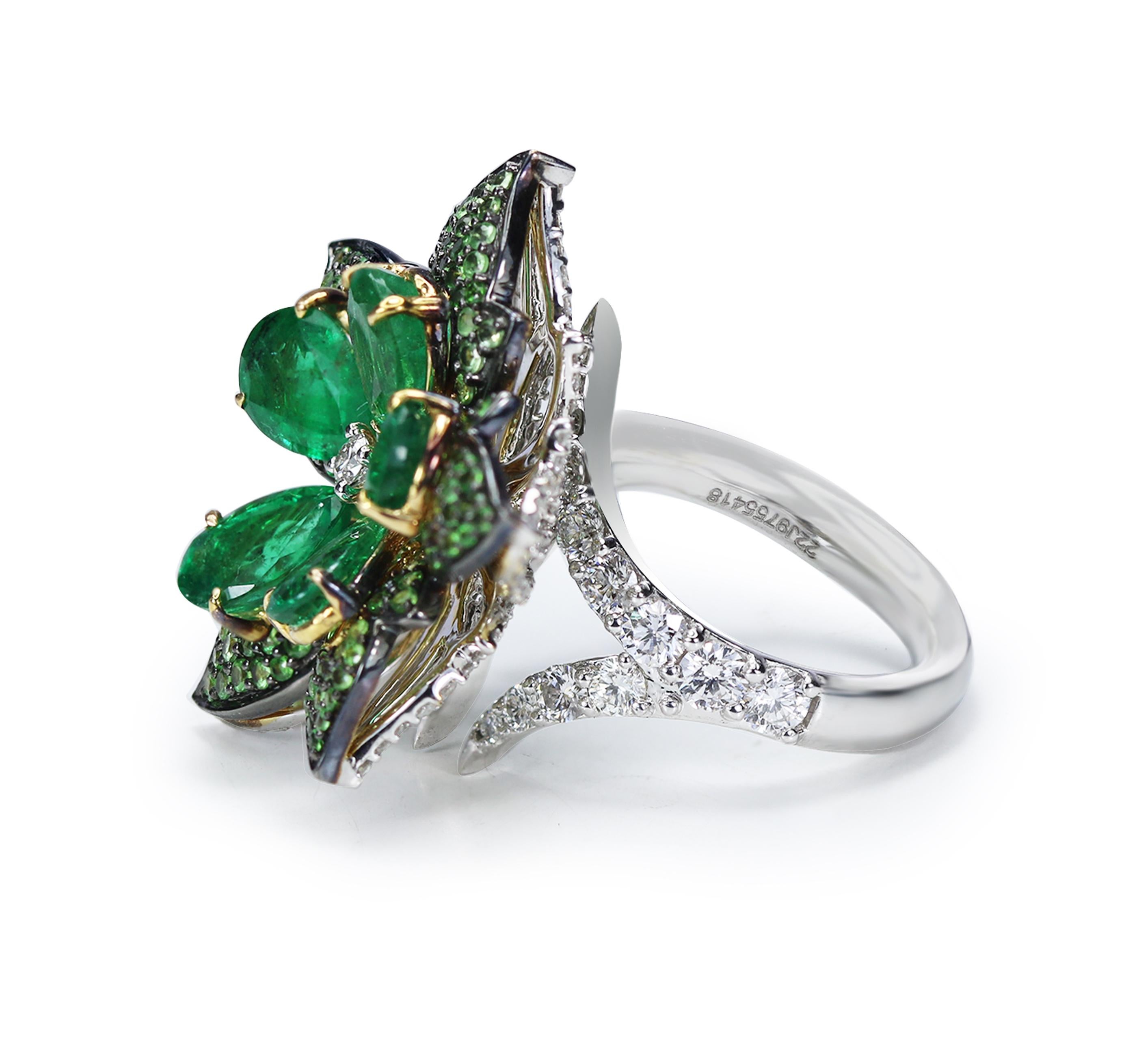 Pear Cut Studio Rêves Emeralds and Diamonds Floral Cocktail Ring in 18 Karat Gold For Sale