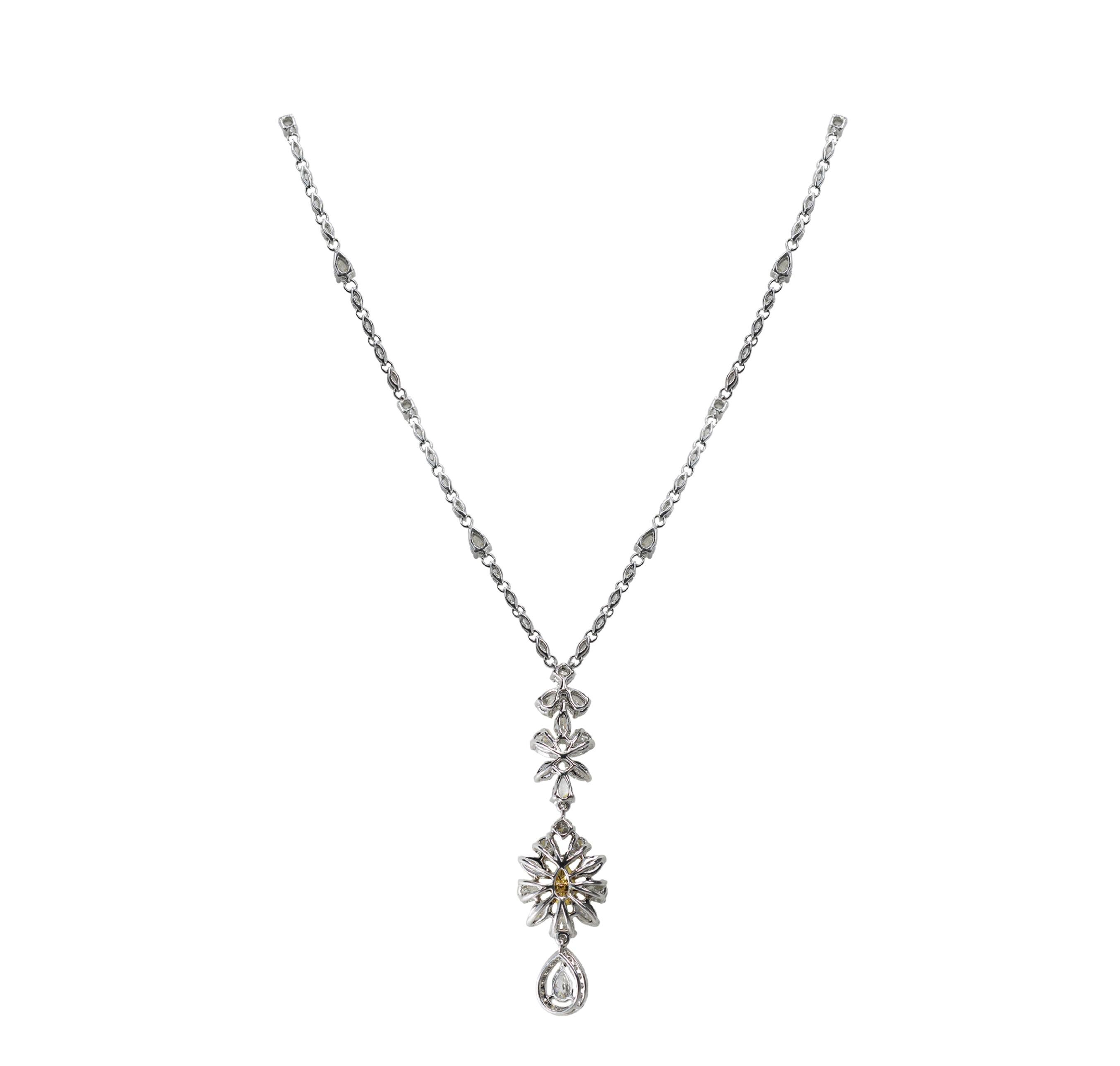 Art Deco Studio Rêves Marquise and Pear Diamond Rope Necklace in 18 Karat Gold For Sale
