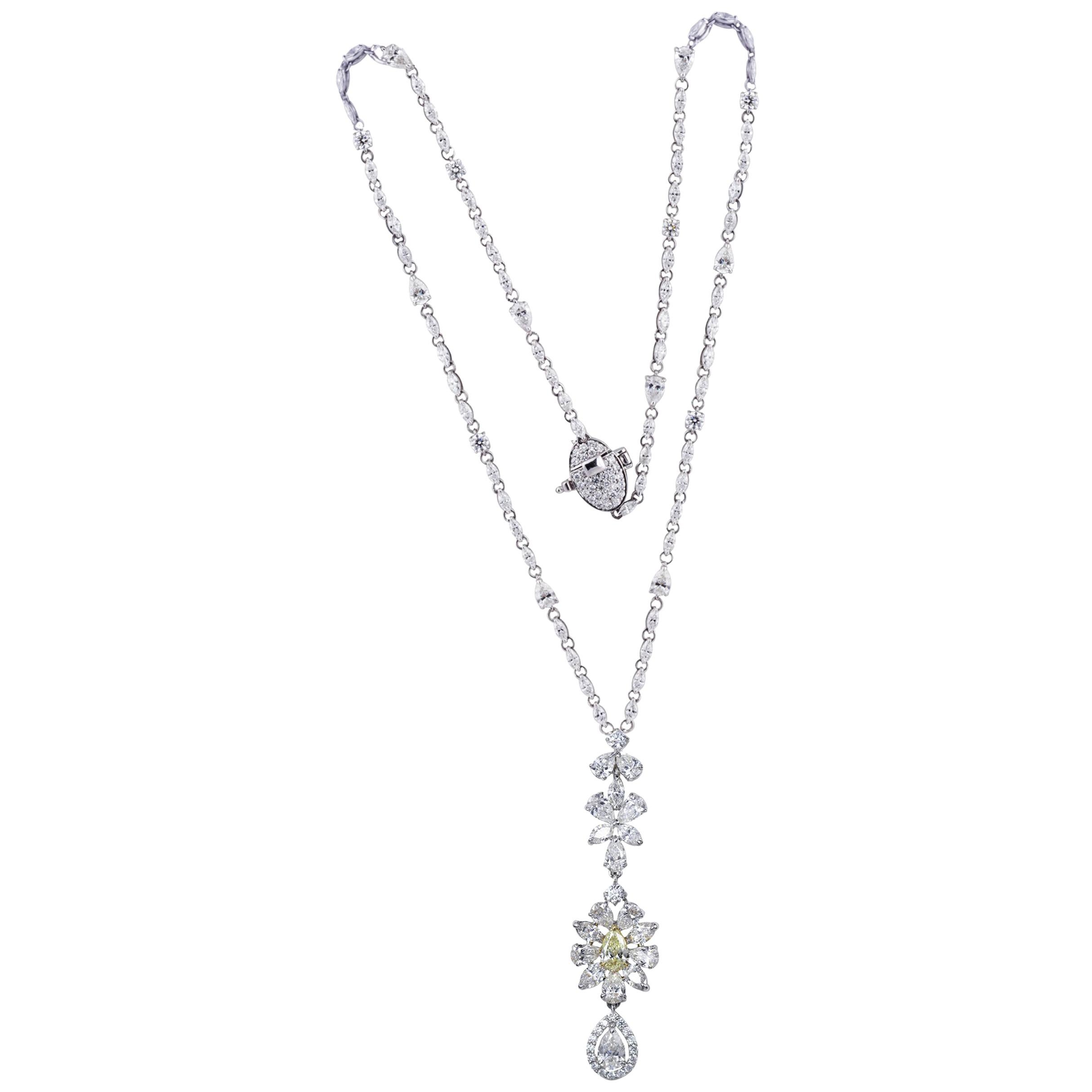 Studio Rêves Marquise and Pear Diamond Rope Necklace in 18 Karat Gold For Sale