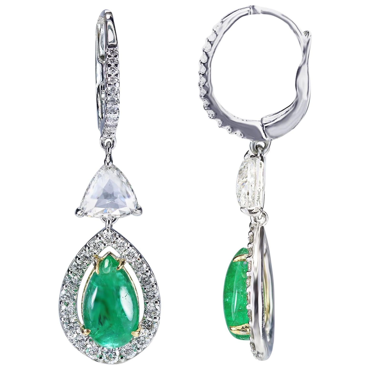 Studio Rêves Trillion Rose Cut and Emerald Dangling Earrings in 18 Karat Gold For Sale