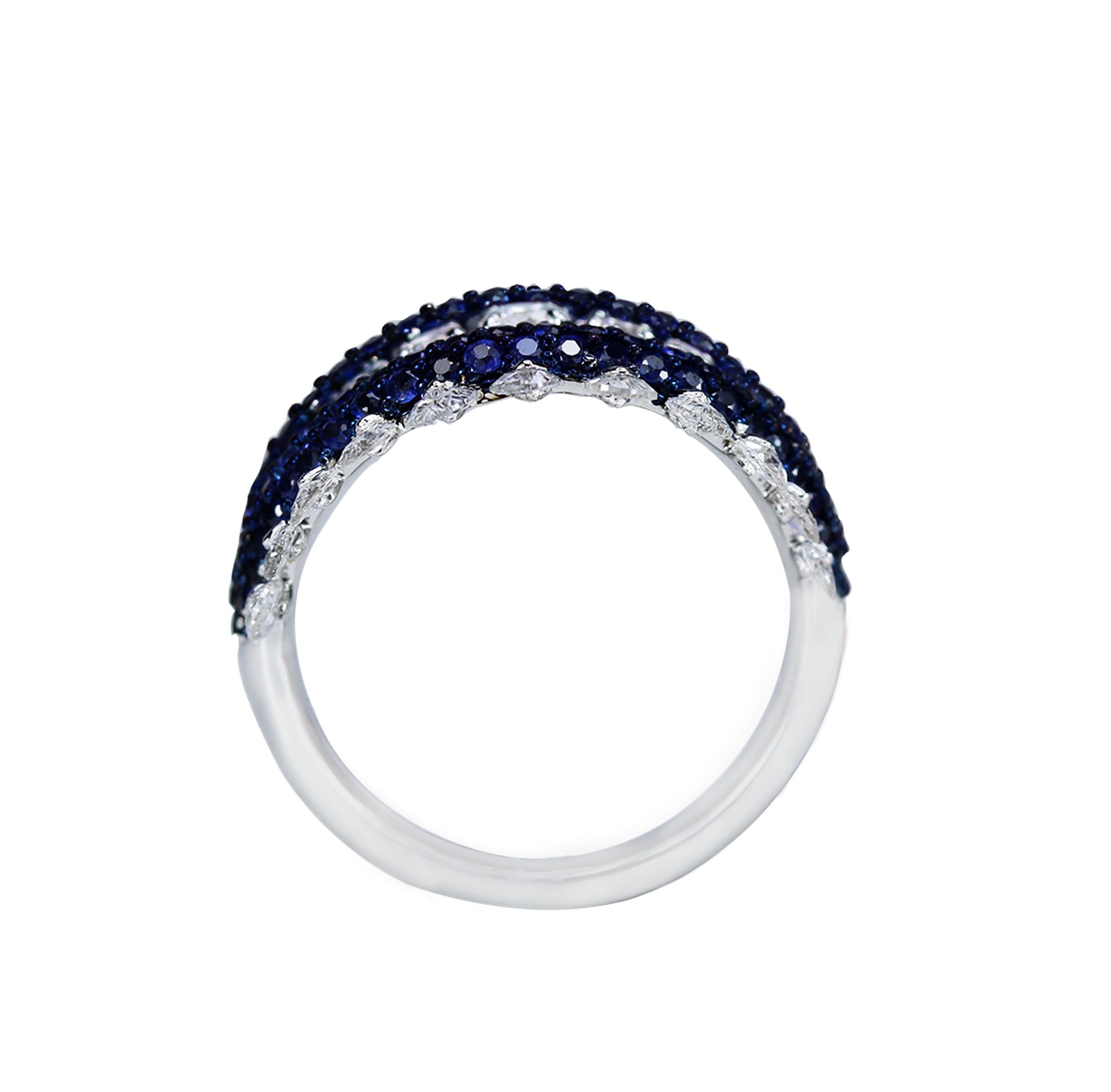 Women's Studio Rêves Rose Cut Diamonds and Blue Sapphire Dome Ring in 18 Karat Gold For Sale
