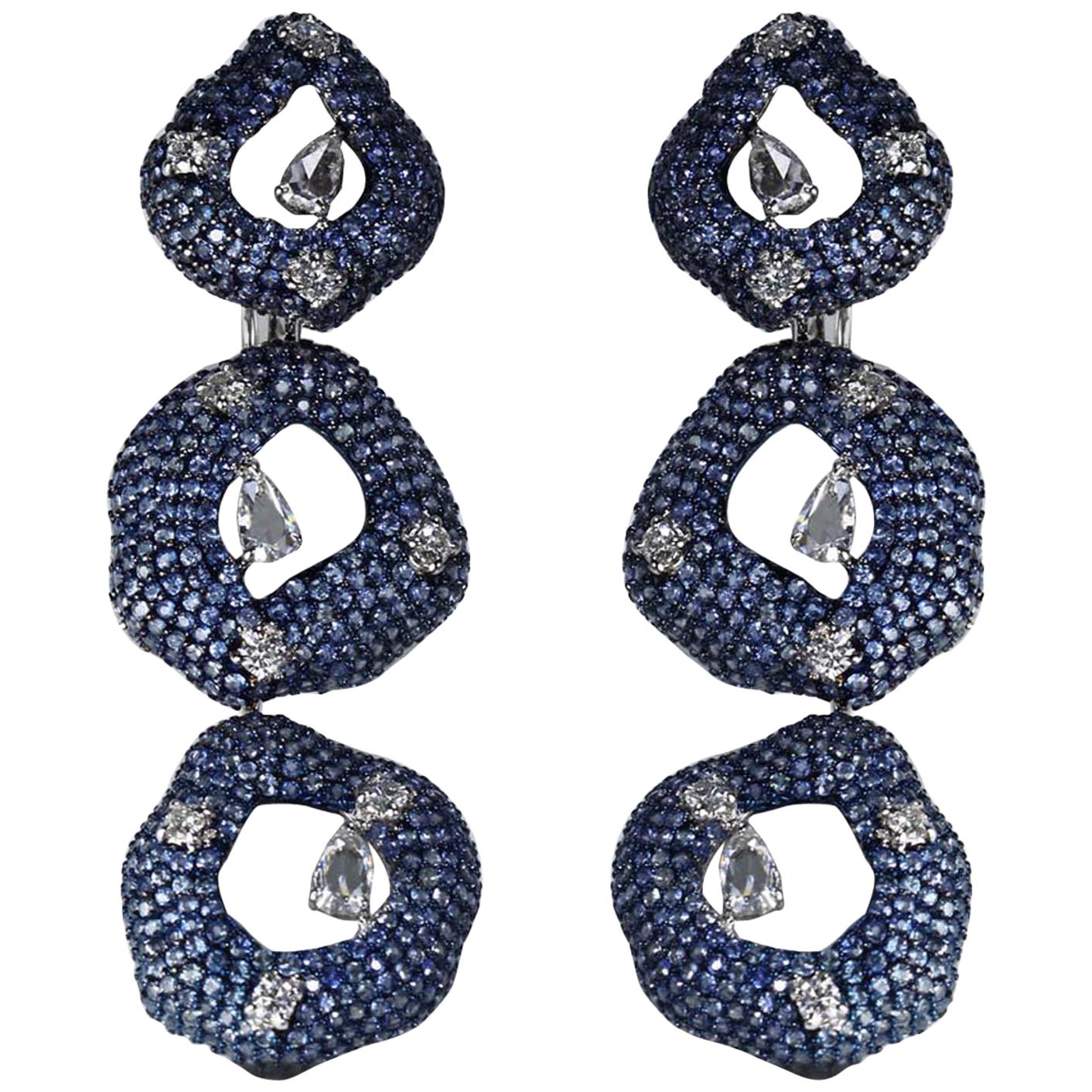 Studio Rêves Diamonds and Blue Sapphire Circular Dangling Earrings in 18K Gold For Sale