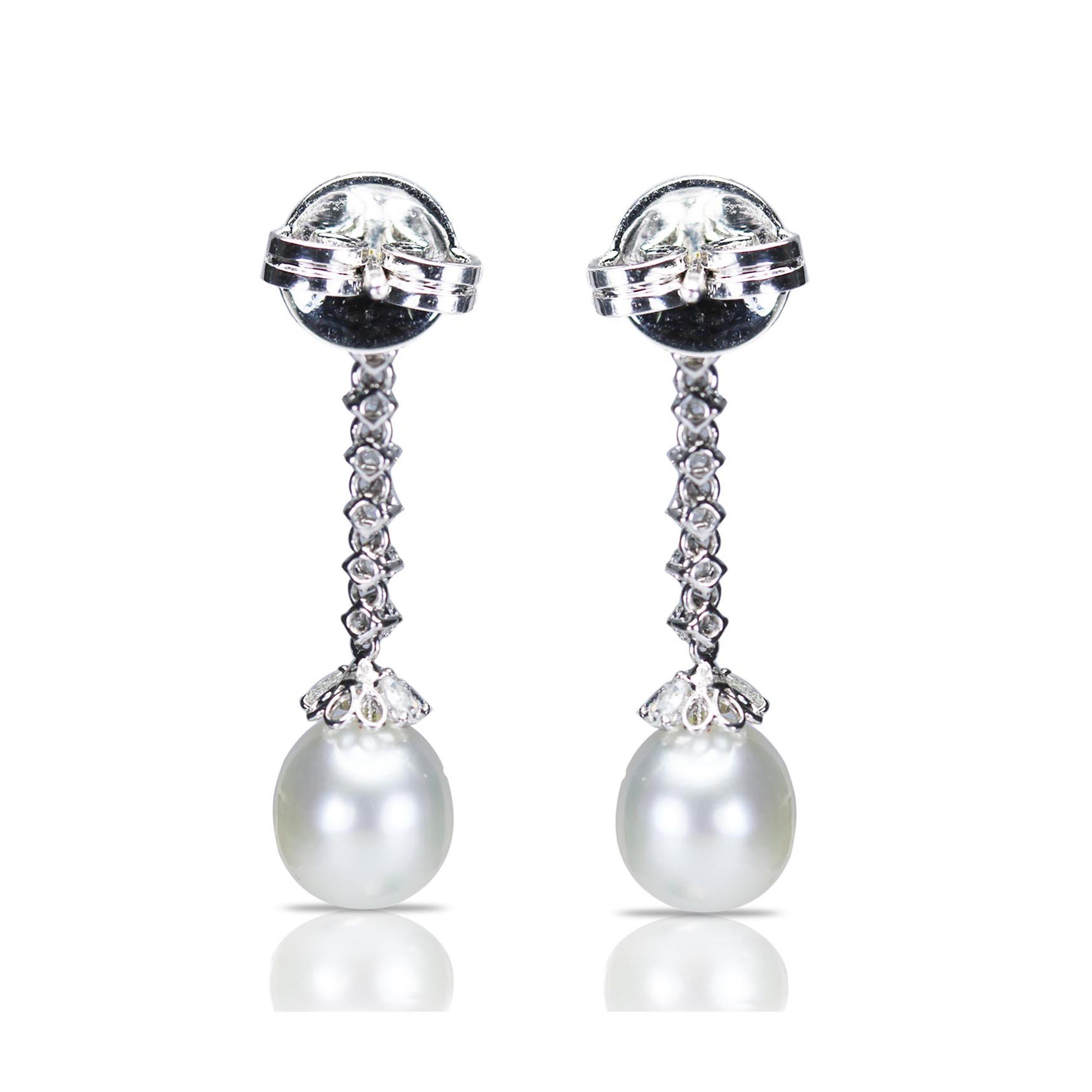 Contemporary Studio Rêves Rose cut Diamonds and South Sea Pearls Earrings in 18 Karat Gold For Sale