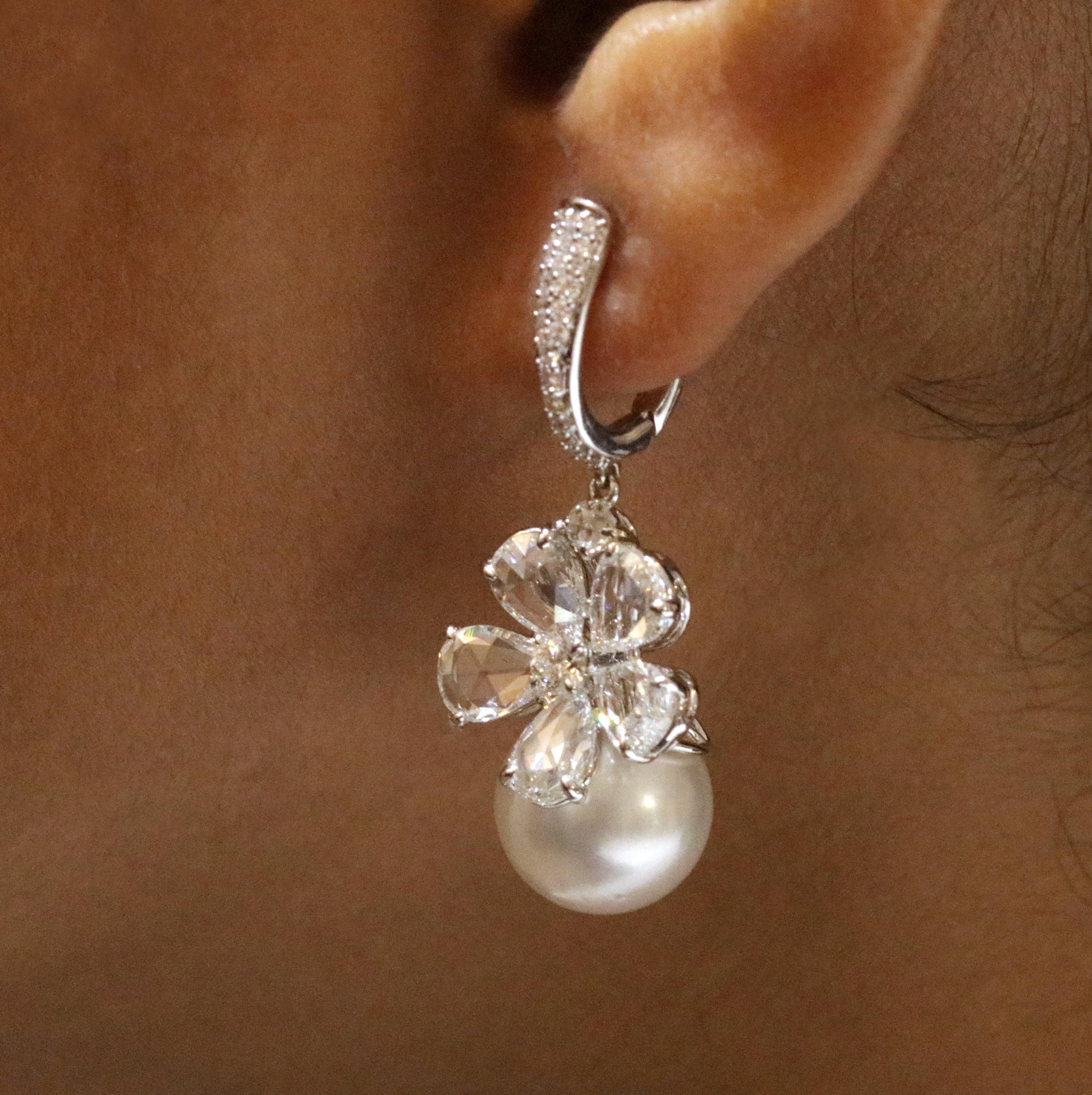 Studio Rêves Rose cut Diamonds and South Sea Pearls Earrings in 18K Gold For Sale 2