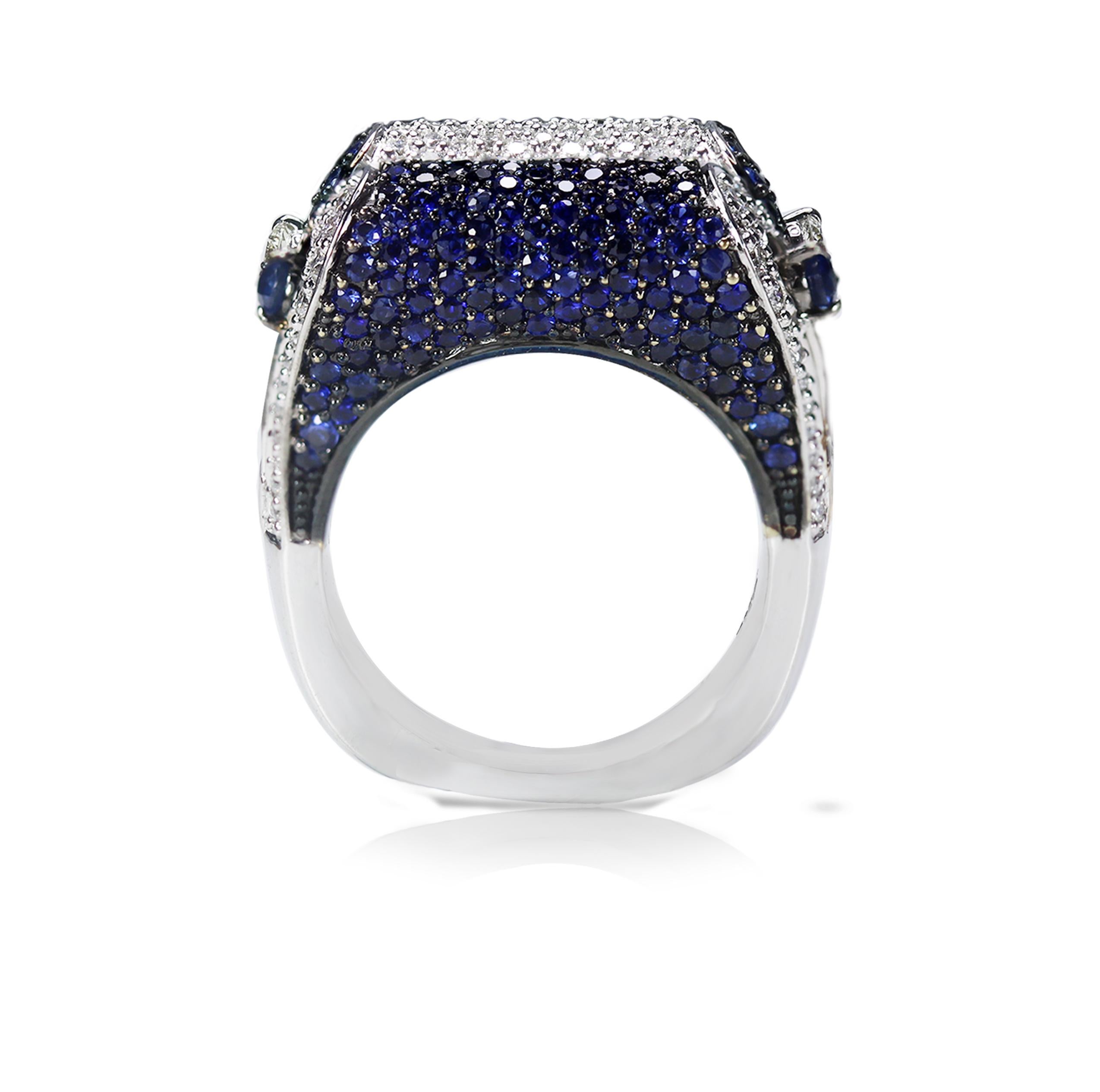 Round Cut Studio Rêves Blue Sapphire and Diamond Dome Ring in 18 Karat White Gold For Sale