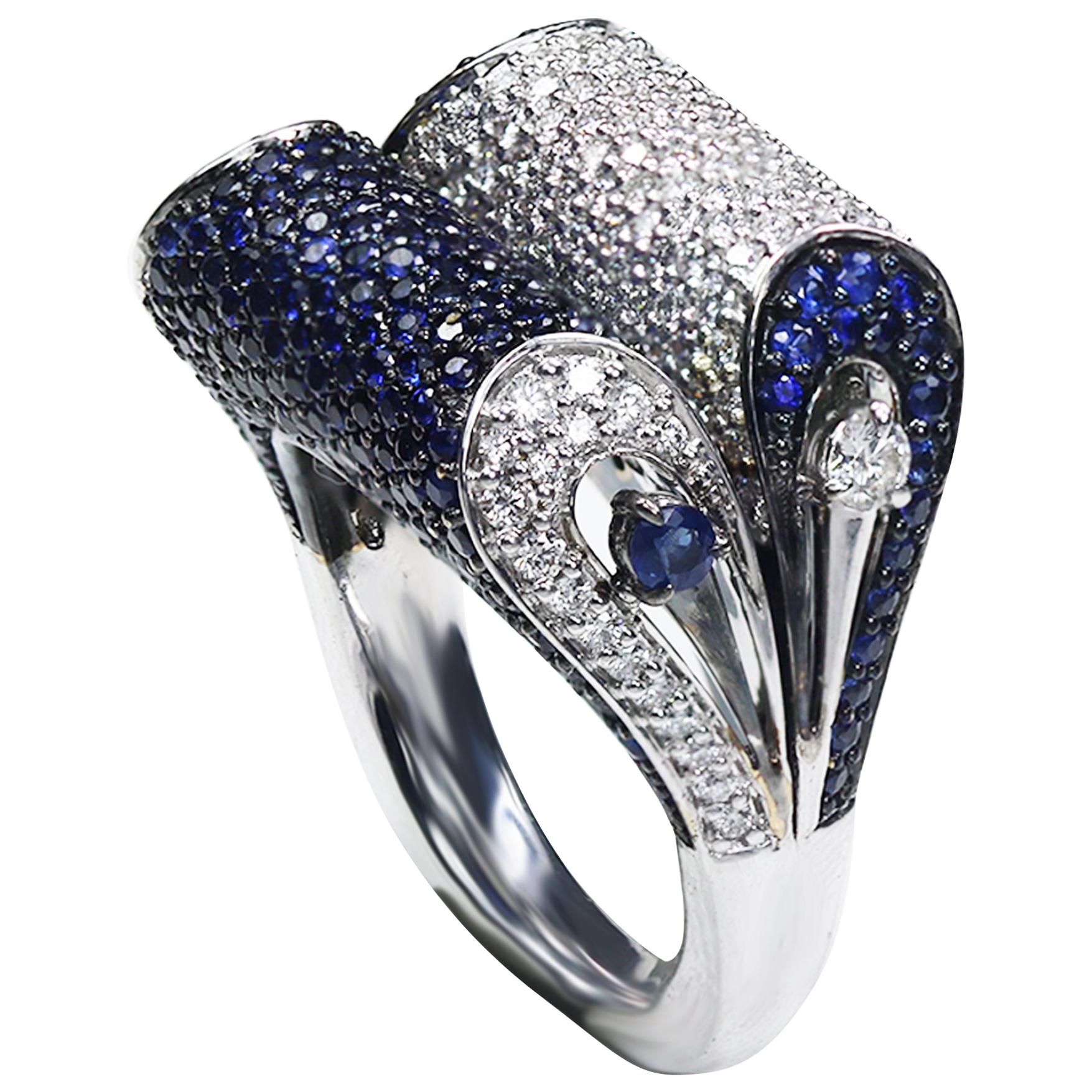 Studio Rêves Blue Sapphire and Diamond Dome Ring in 18 Karat White Gold For Sale