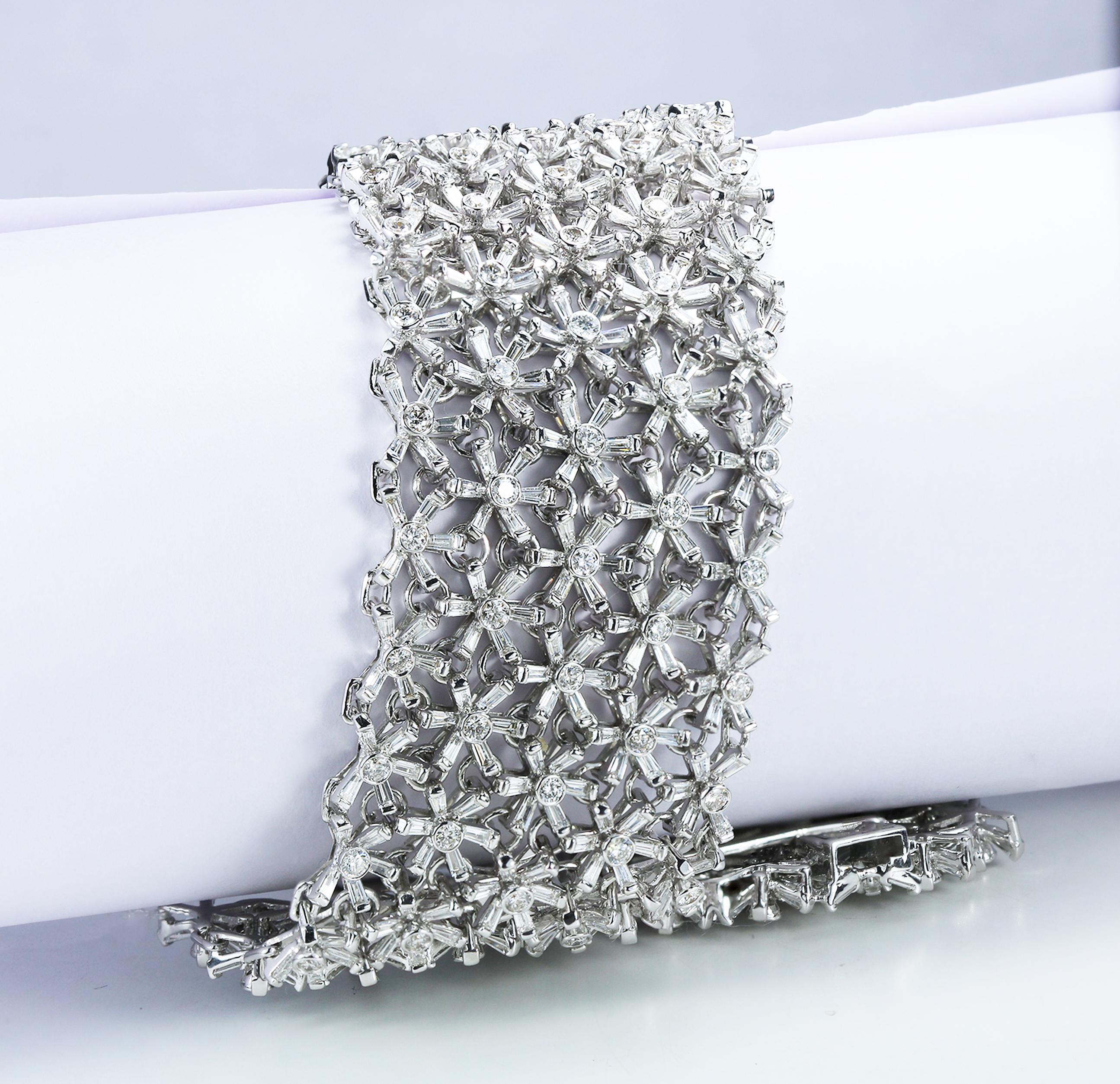 F-G/ VS-SI brilliant cut diamonds tennis bracelet

Exemplifying the timeless allure of the tennis bracelet is this 18K white gold rendition featuring F-G color, VS-SI handpicked brilliant cut diamonds in a prong setting. The multi-lined bracelet is