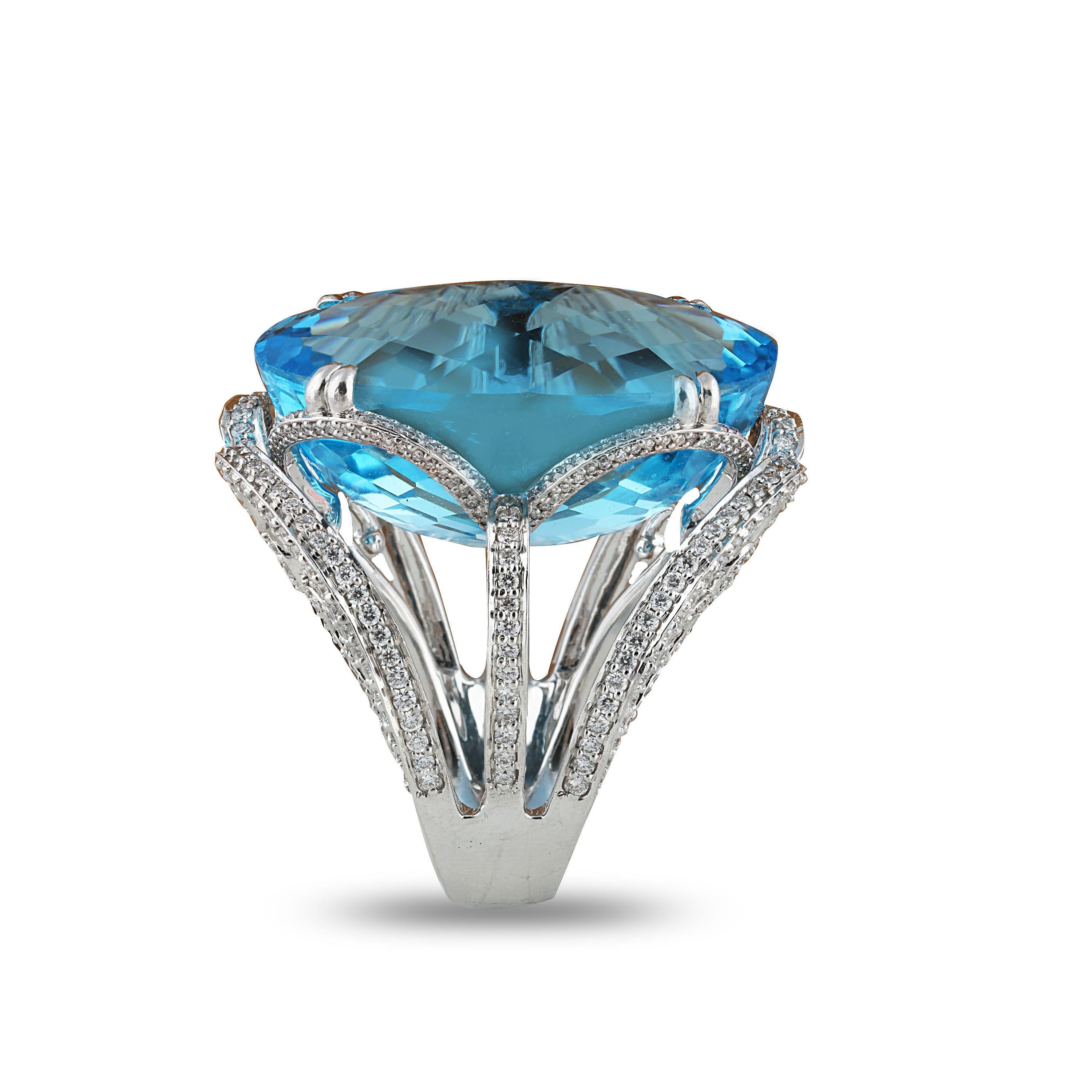 Studio Rêves 68.60 Carat Topaz and Diamond Cocktail Ring in 18 Karat White Gold For Sale 4