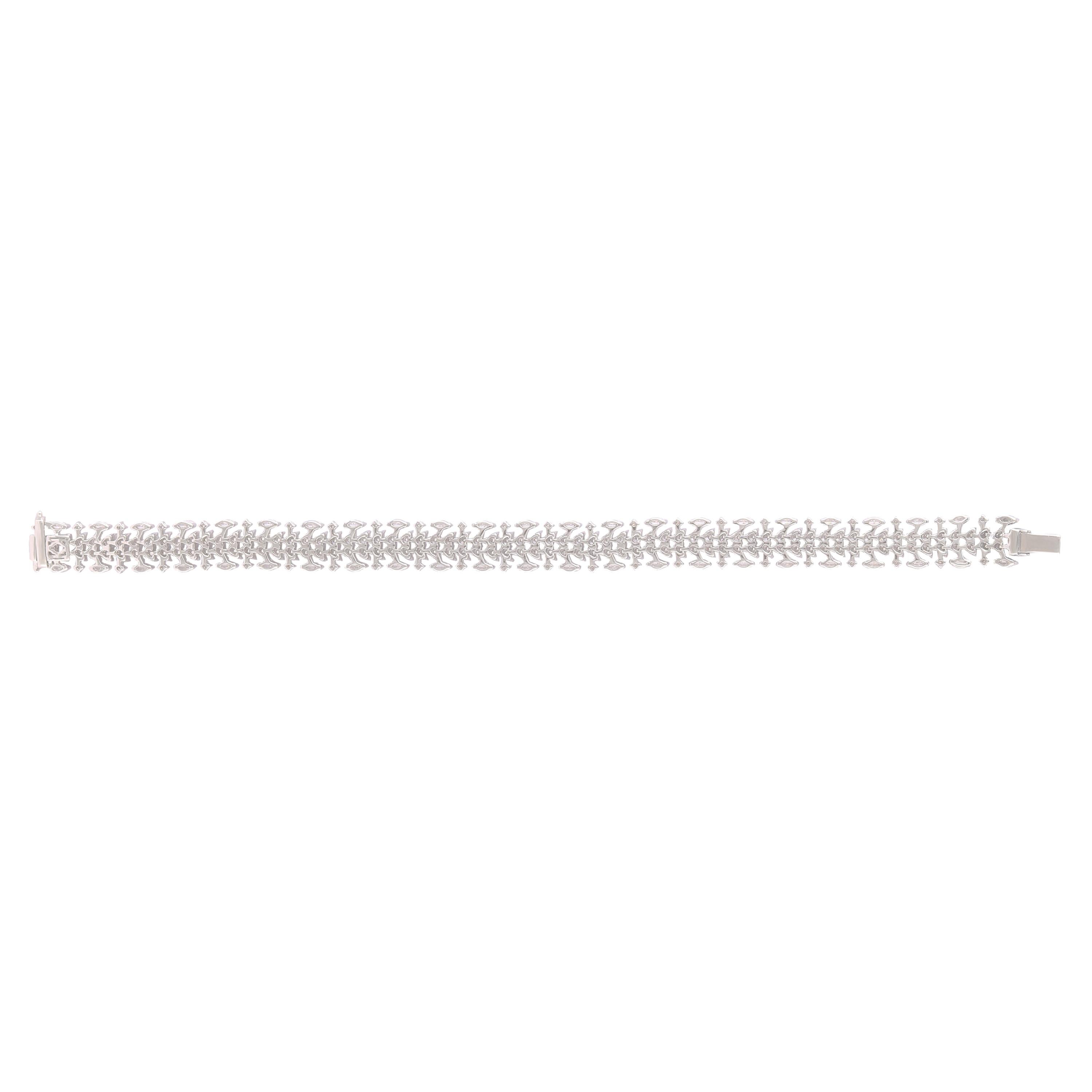 Studio Rêves 7.48 Carat Brilliant Cut Diamond Tennis Bracelet in 18 Karat Gold For Sale 1