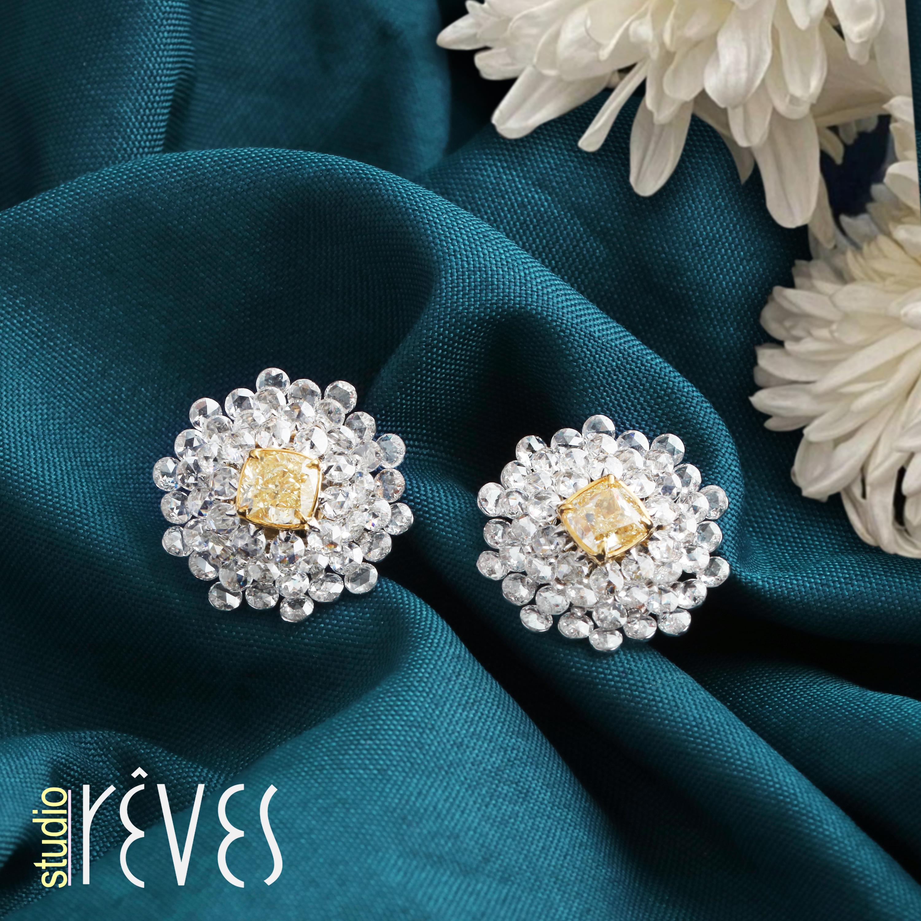 Studio Rêves, orecchini con diamanti 