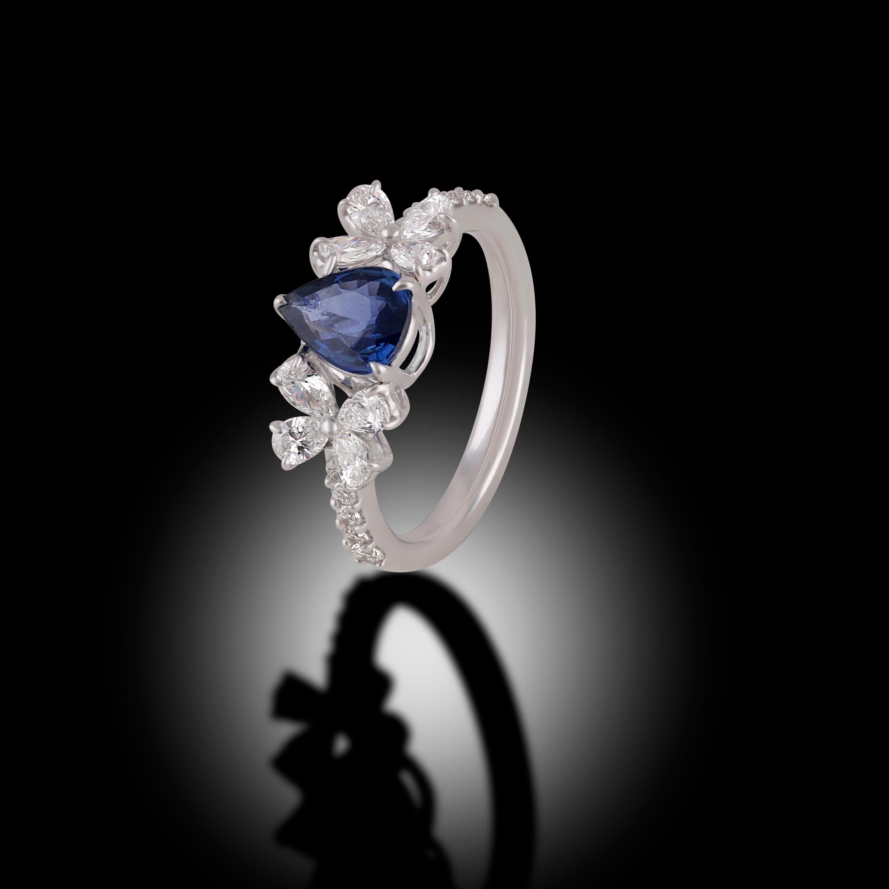 Studio Rêves Blue Sapphire Pear with Fancy and Round Diamond Ring in 18k Gold For Sale 2