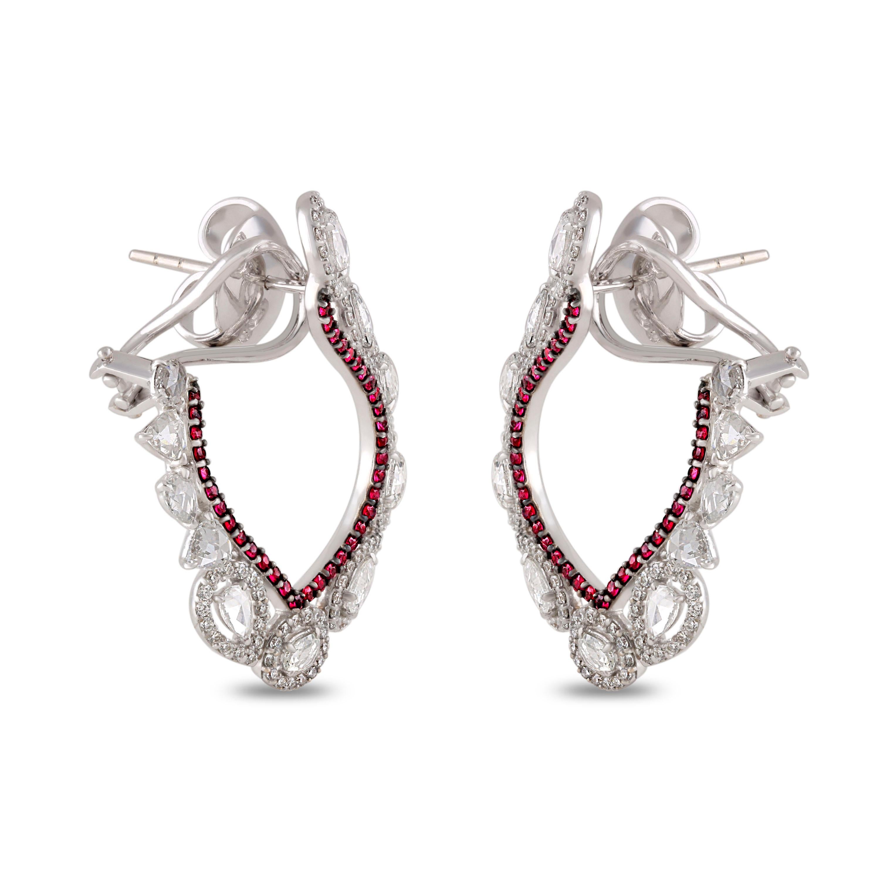 Studio Rêves Chic Diamond and Ruby Earrings in 18 Karat White Gold For Sale 1
