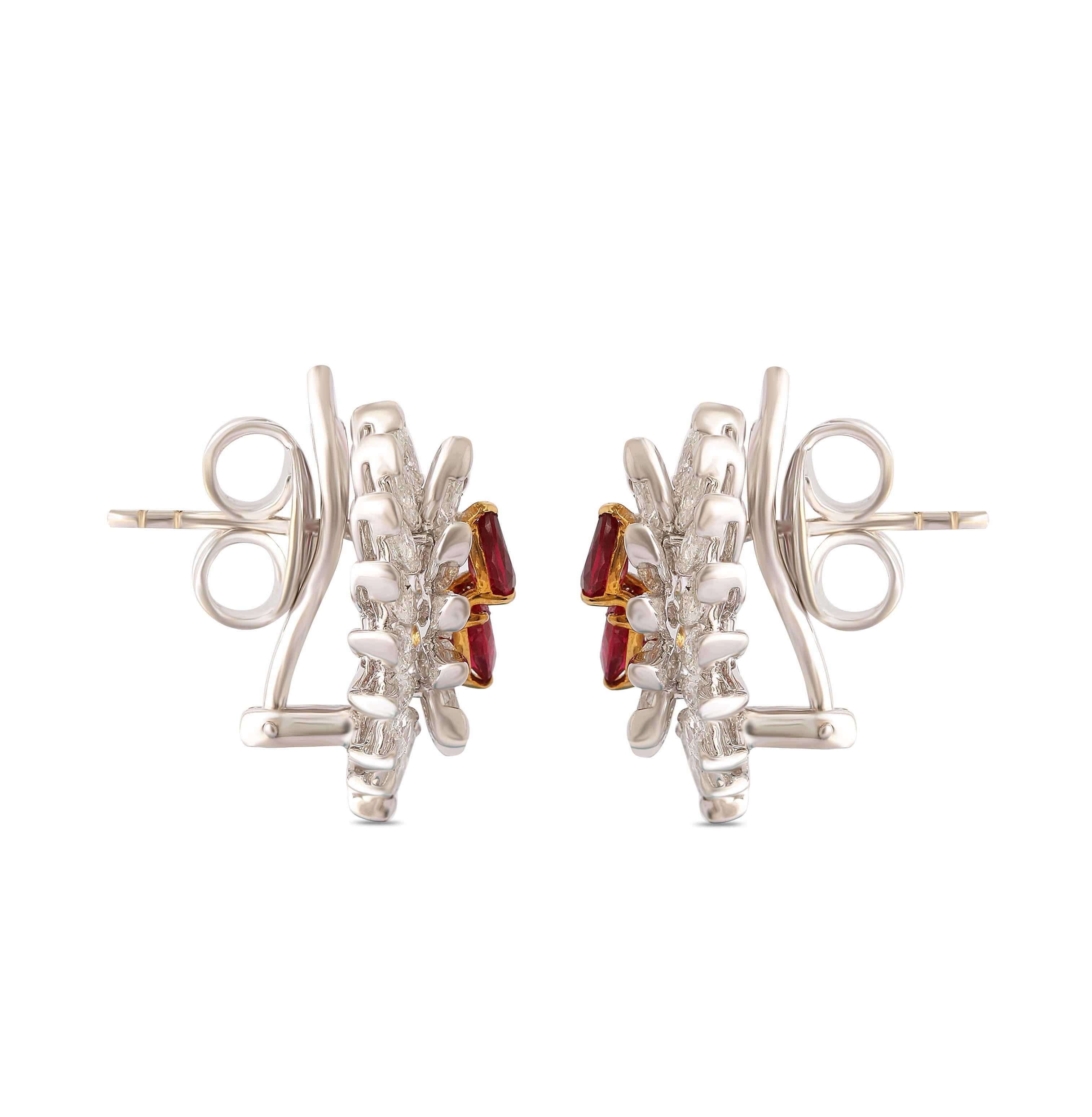 Studio Rêves - Boucles d'oreilles en or 18 carats avec diamant marquise et rubis poire en vente 2