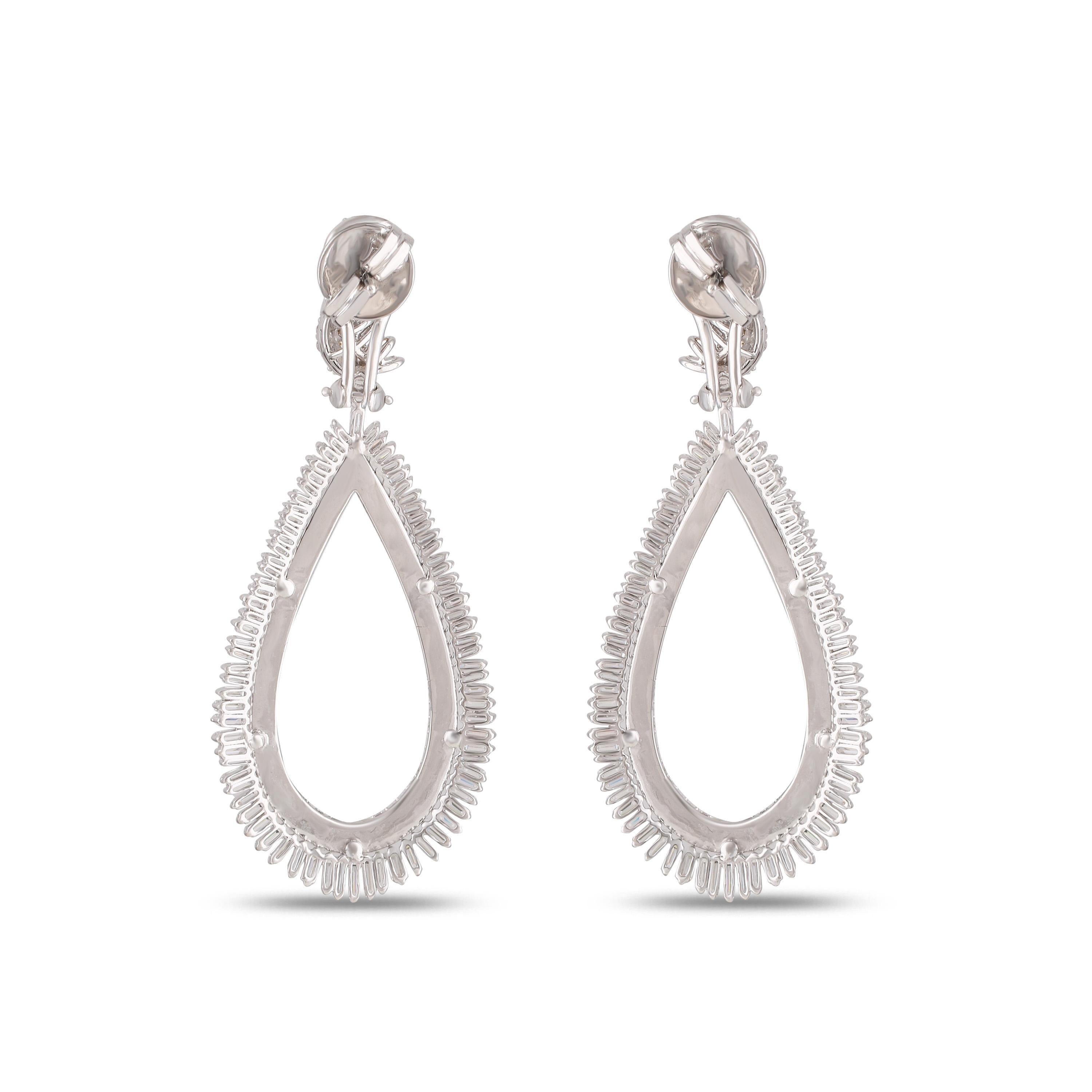 Studio Rêves Diamond and Baguette Studded Dangling Earrings in 18K White Gold In New Condition In Mumbai, Maharashtra