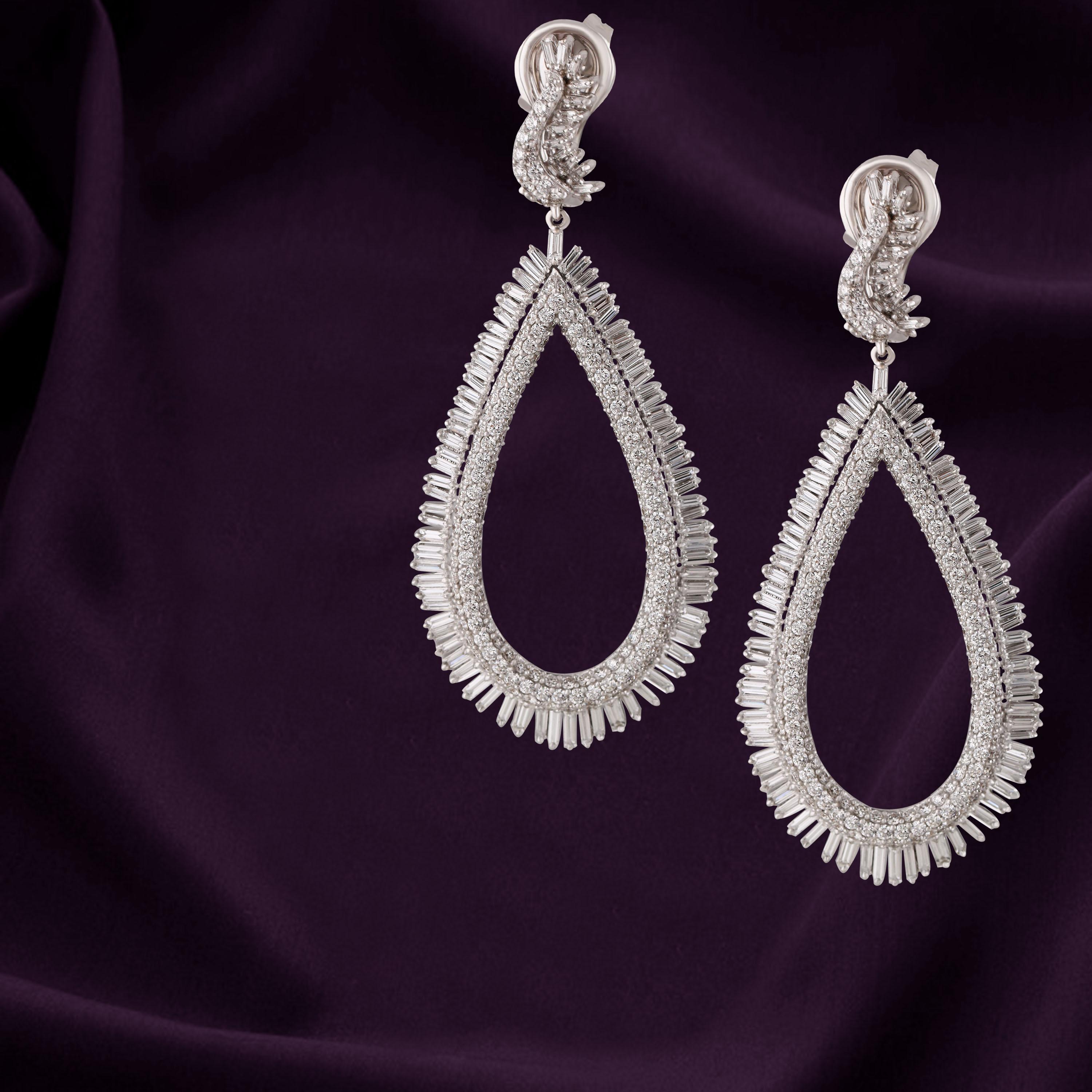 Studio Rêves Diamond and Baguette Studded Dangling Earrings in 18K White Gold For Sale 1