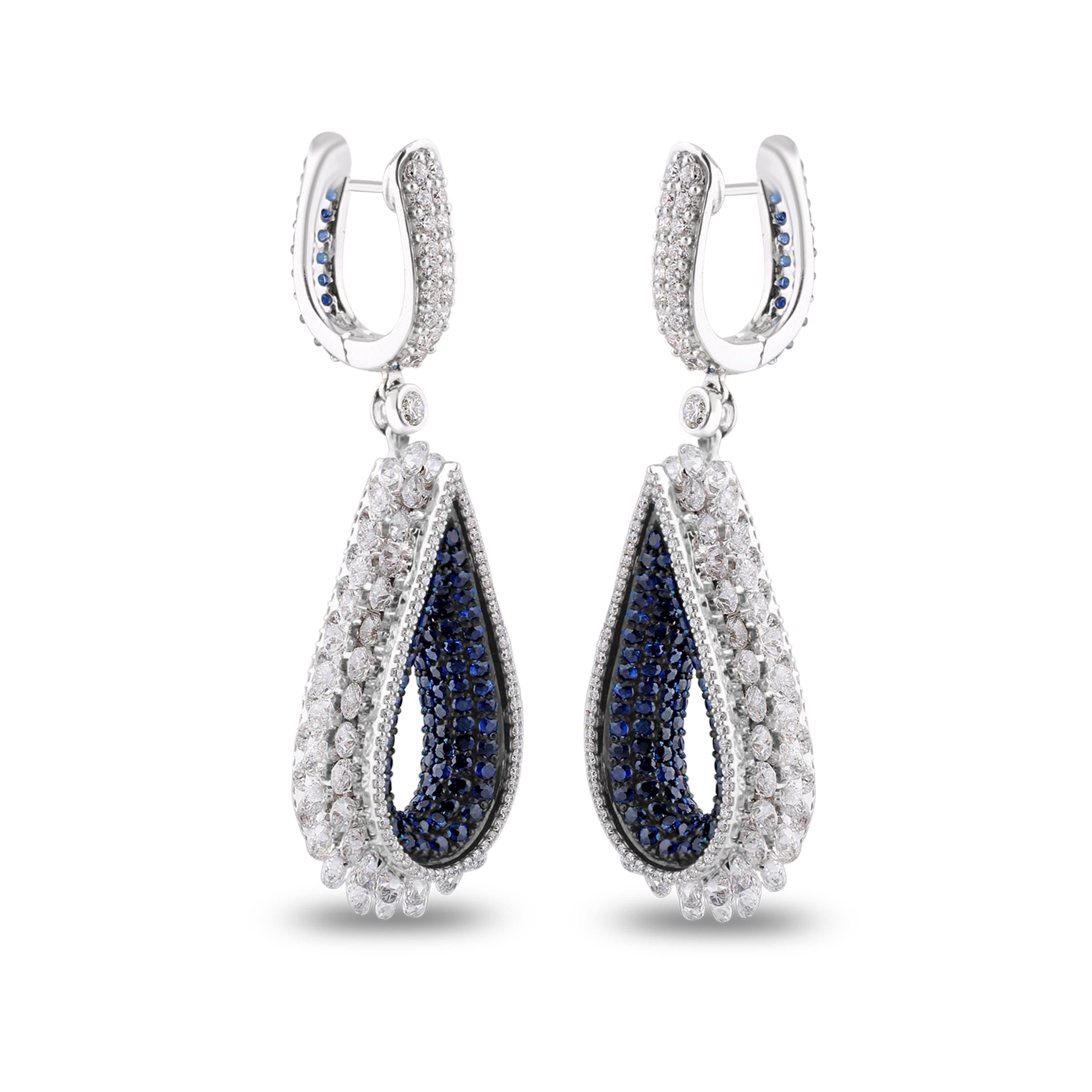 Studio Rêves Diamond and Blue Sapphire Tear Drop Reversible Earrings in 18K Gold For Sale 1
