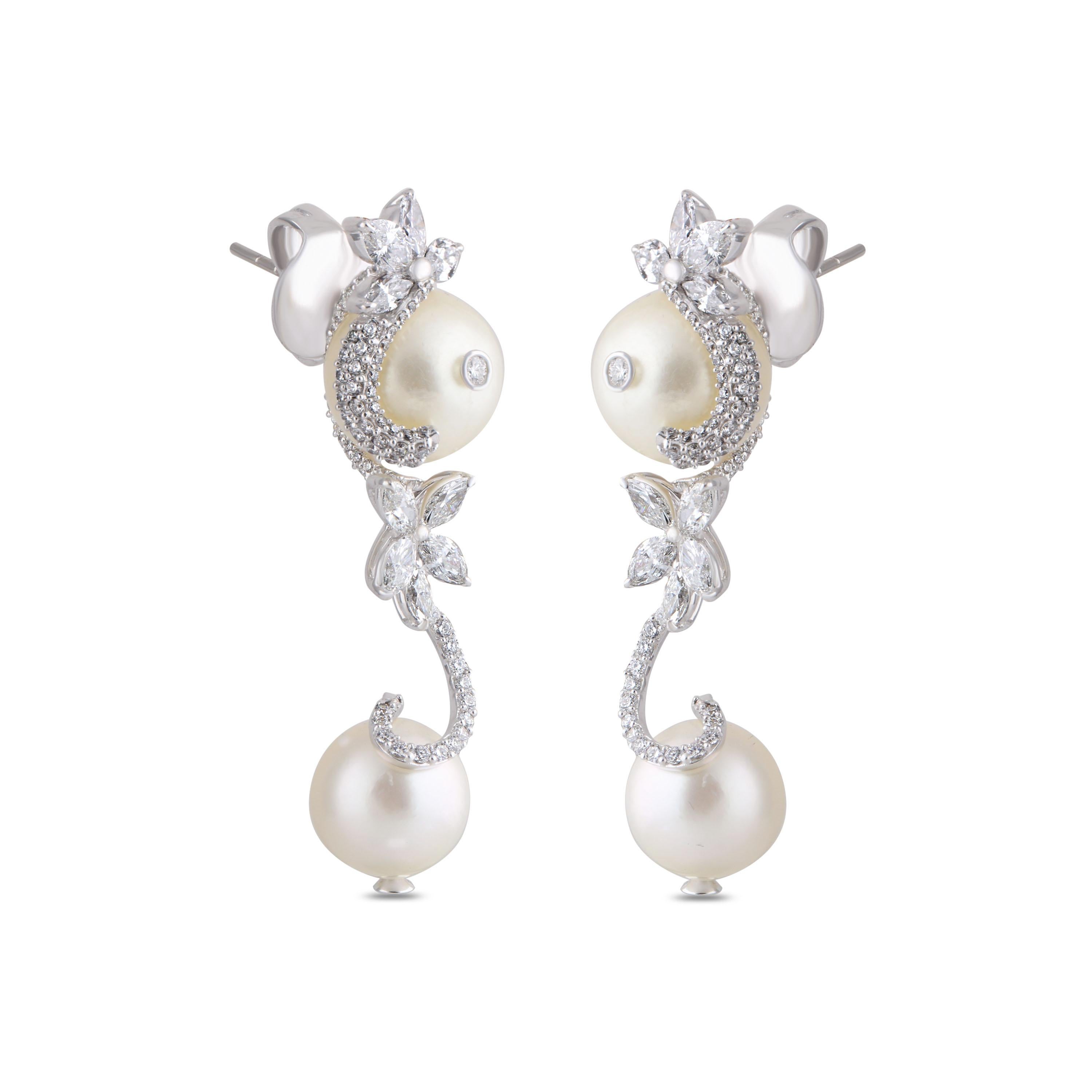 Women's Studio Rêves Diamond and Pearl Drop Earrings in 18 Karat White Gold For Sale