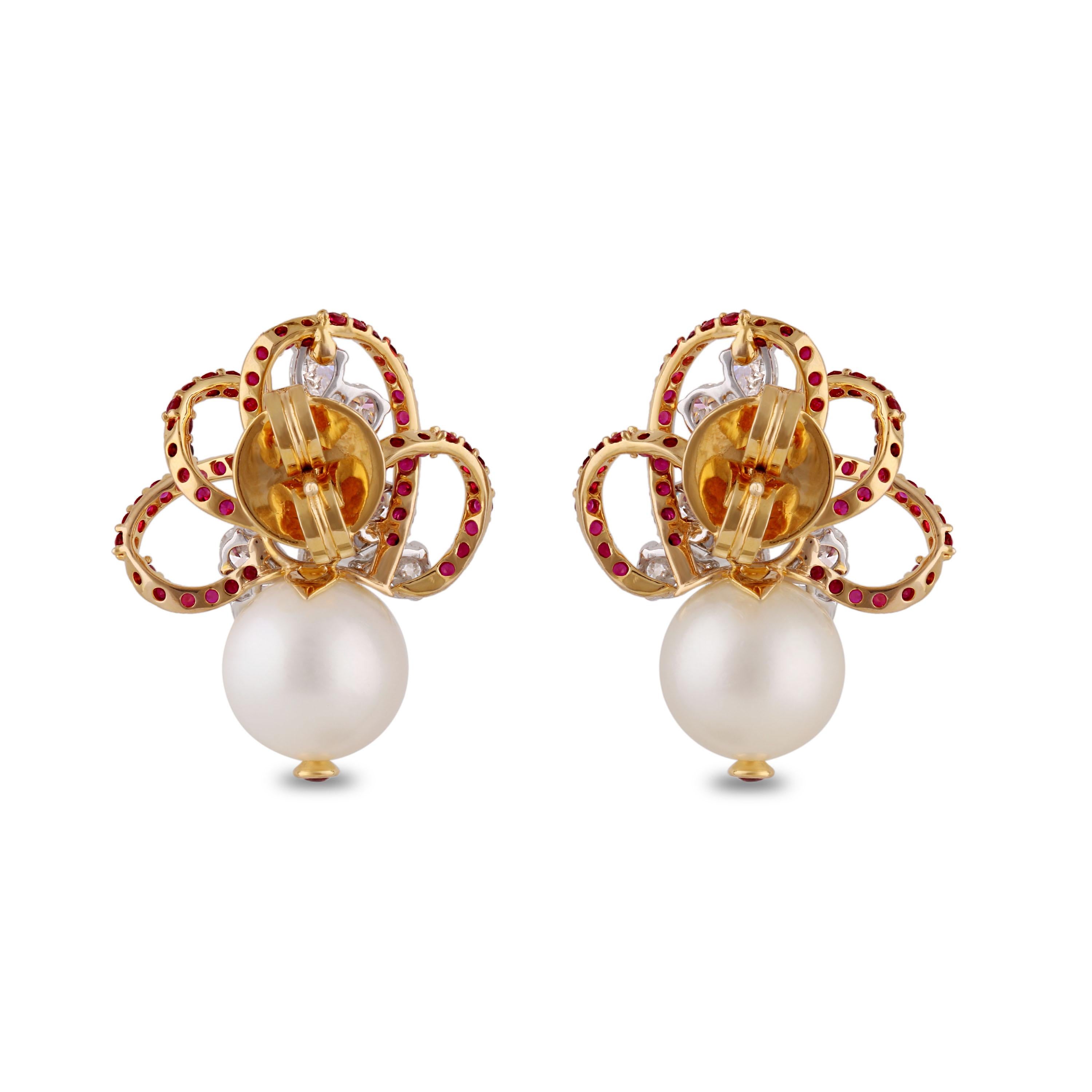 Studio Rêves Diamond and Rubies with Pearls Earrings in 18 Karat Gold For Sale 2
