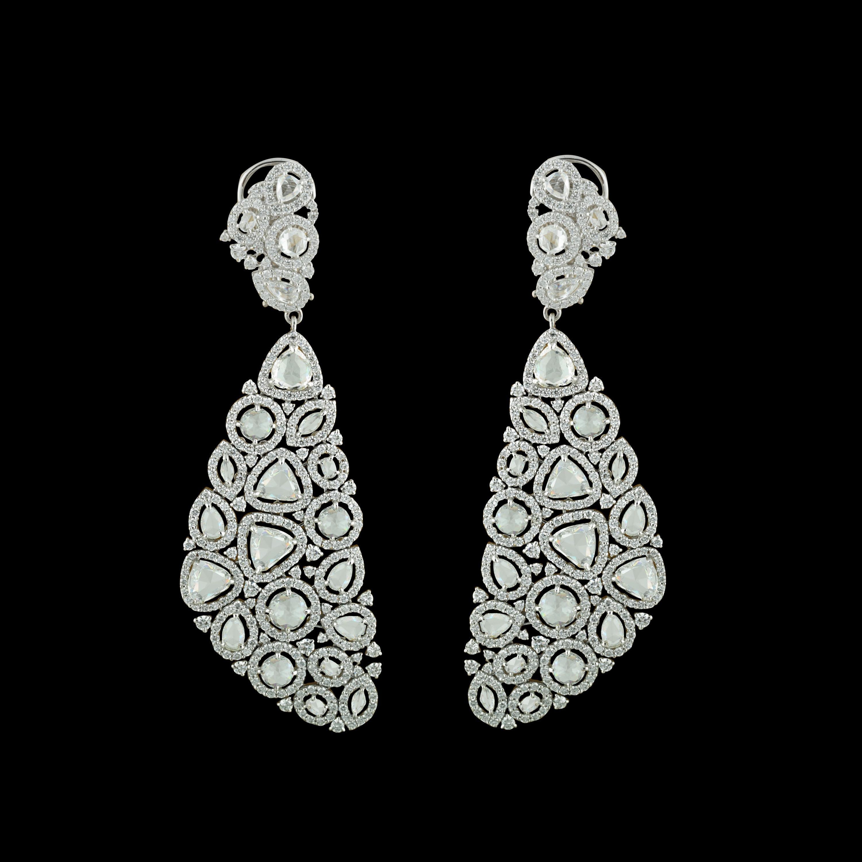 Studio Rêves Diamond Carpet Dangling Earrings in 18 Karat White Gold For Sale 4