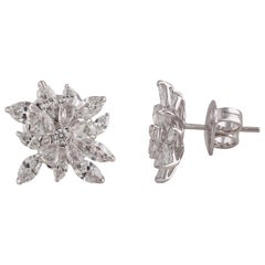Studio Rêves Diamond Cluster Stud Earrings in 18 Karat Gold