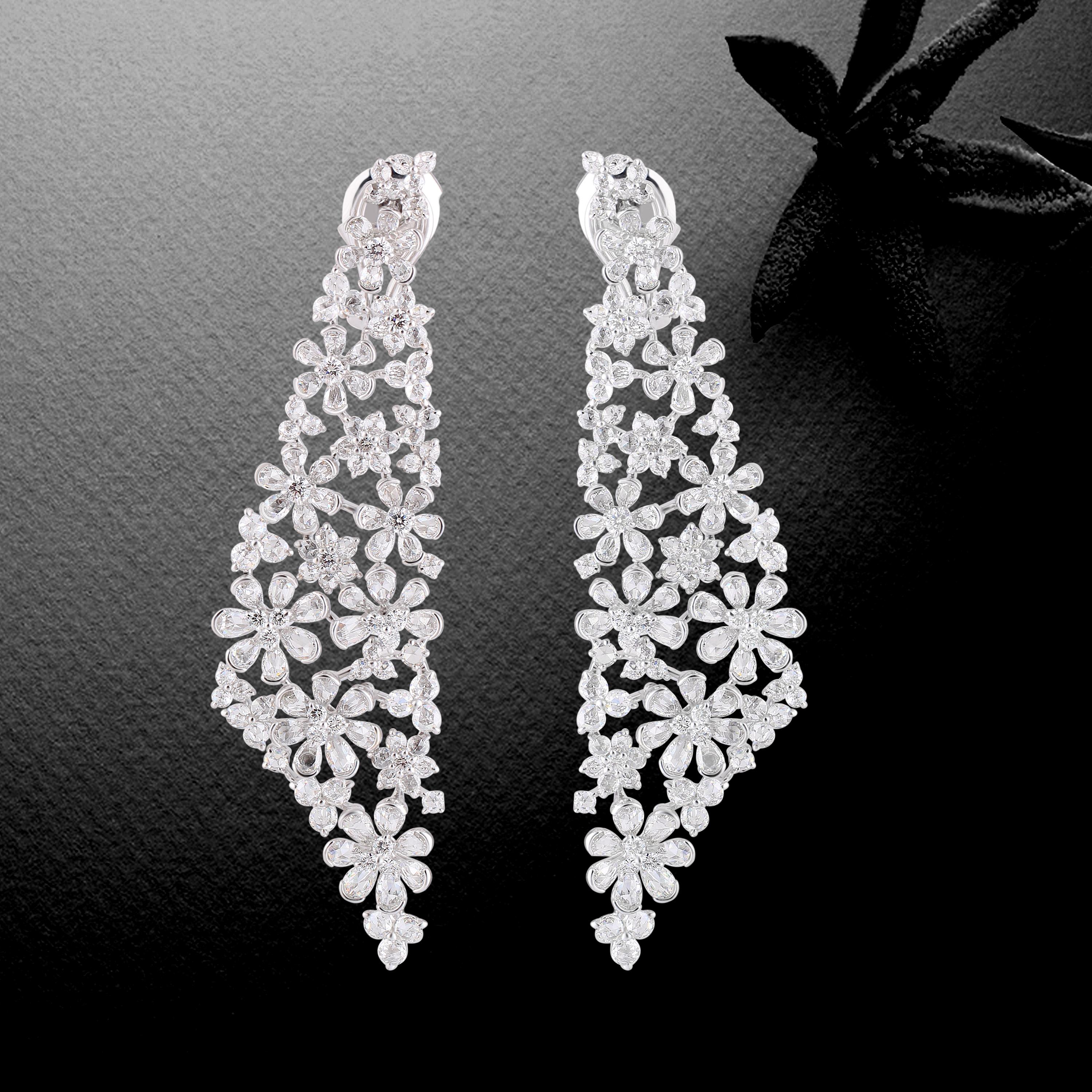Studio Rêves Diamond Floral Dangling Earrings in 18 Karat Gold For Sale 1