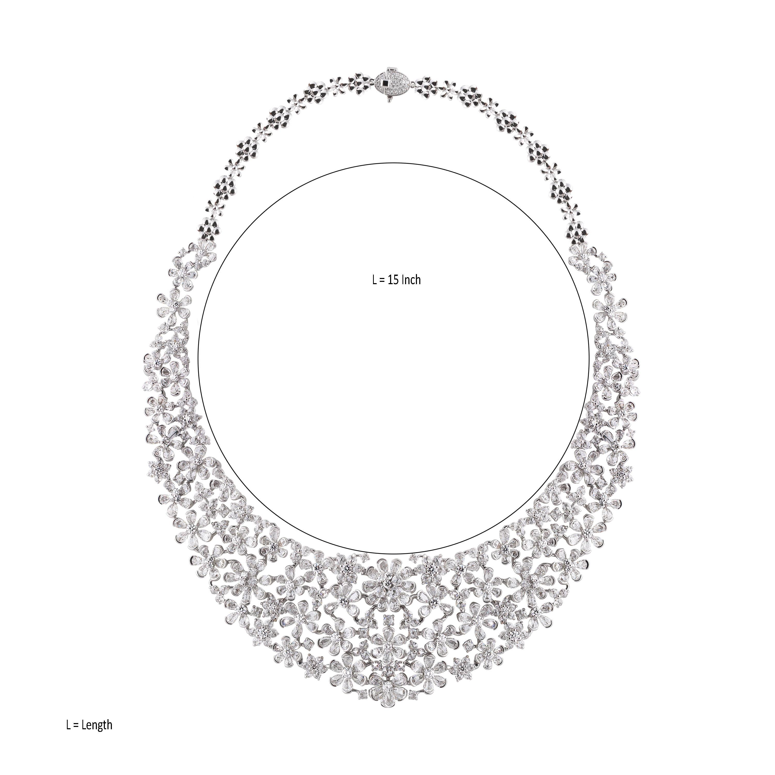 Contemporary Studio Rêves Diamond Floral Necklace in 18 Karat Gold For Sale