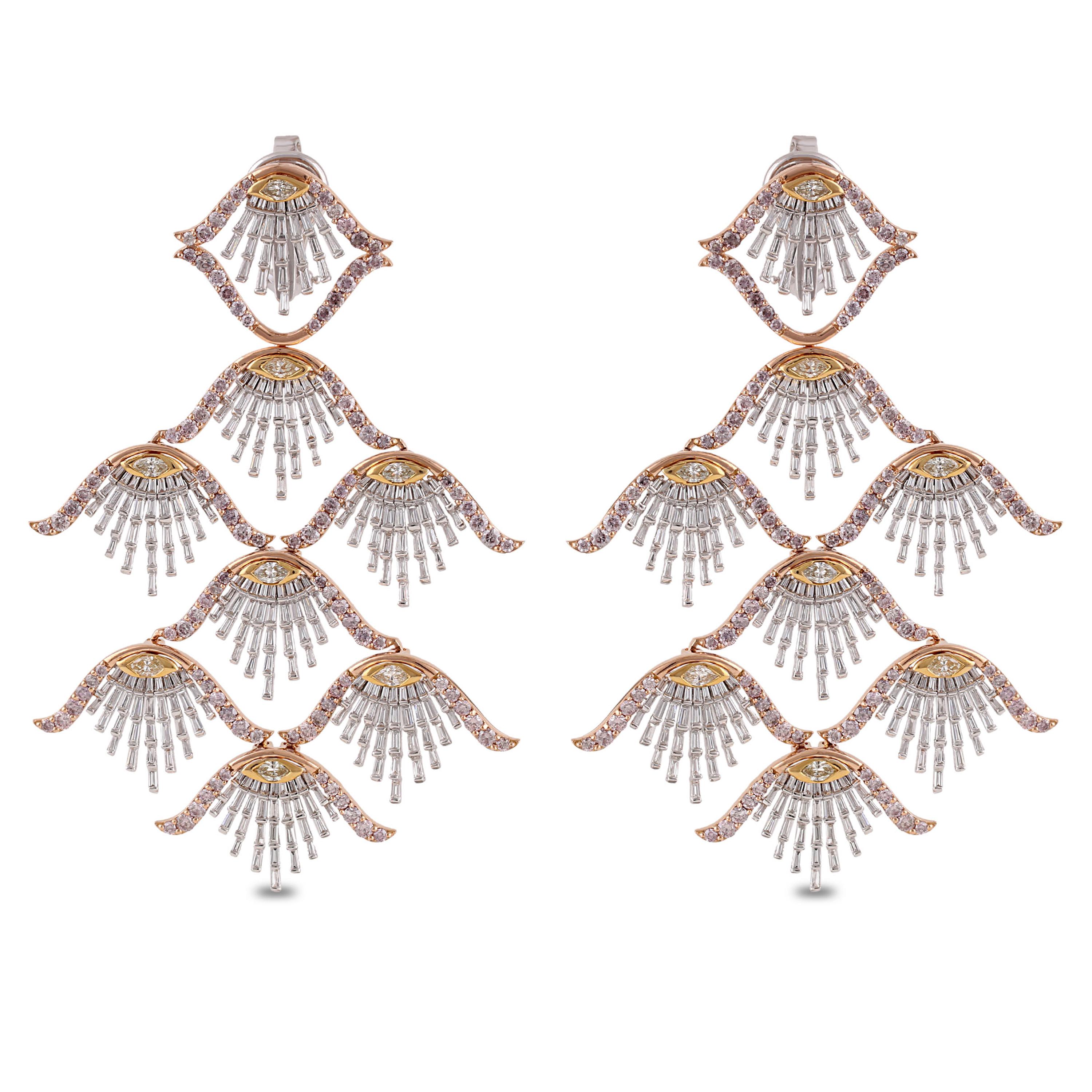 Women's Studio Rêves Diamond Shell Dangling Earrings in 18 Karat Gold For Sale