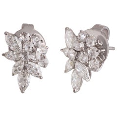 Studio Rêves Diamond Snowflakes Stud Earrings in 18 Karat White Gold