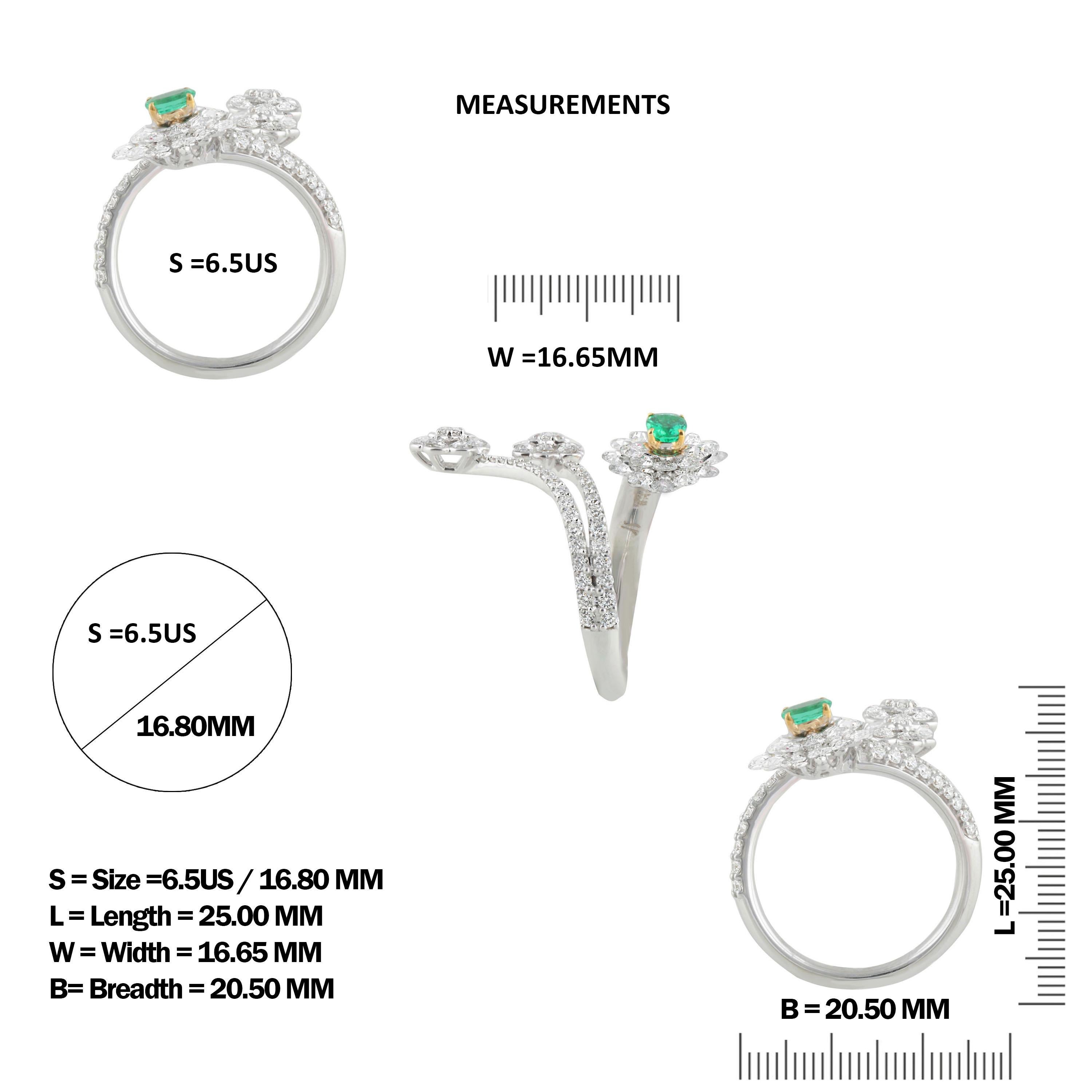 Contemporary Studio Rêves Diamonds and Emerald Cluster Ring in 18 Karat Gold For Sale