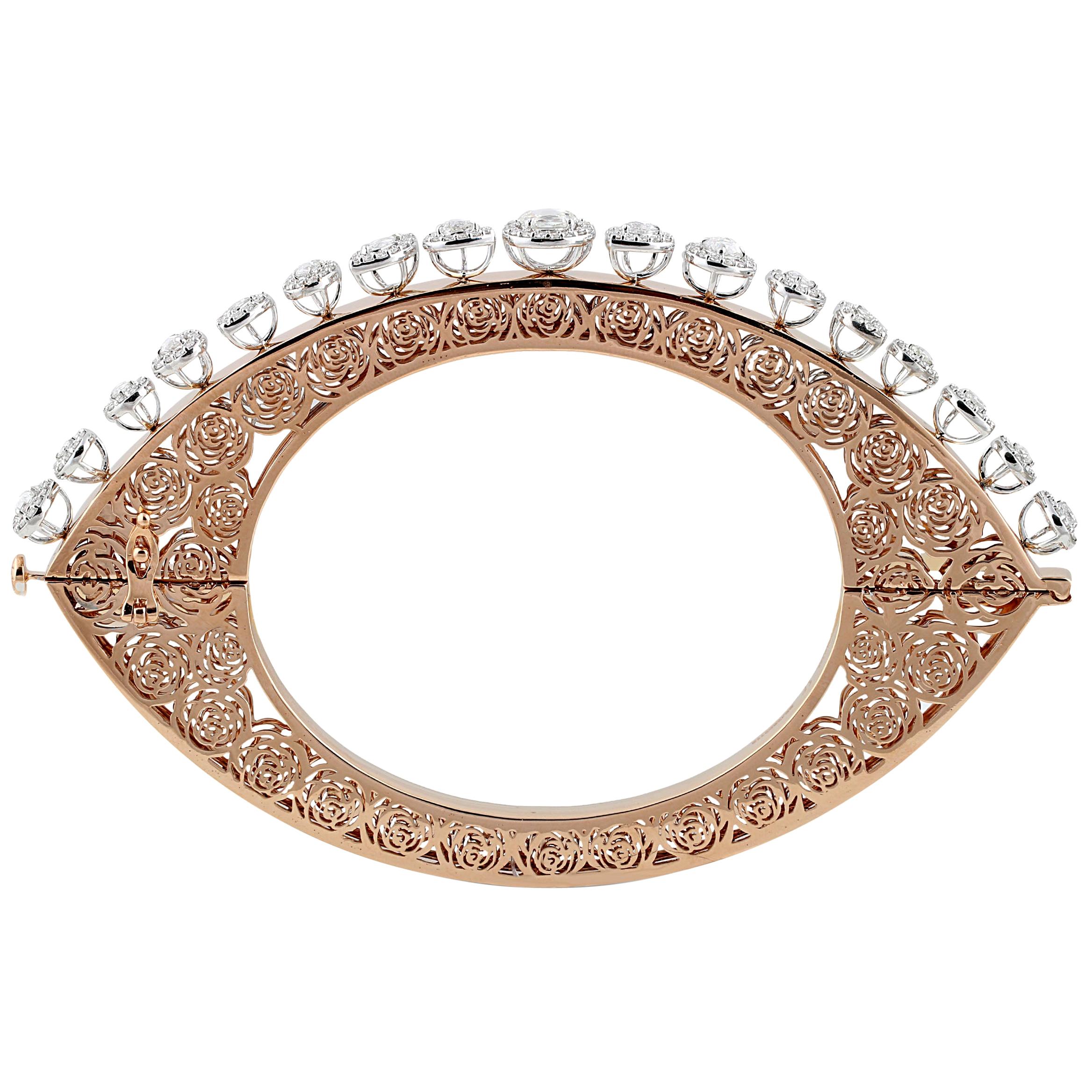 Studio Rêves Diamonds and Filigree Bracelet in 18 Karat Gold For Sale