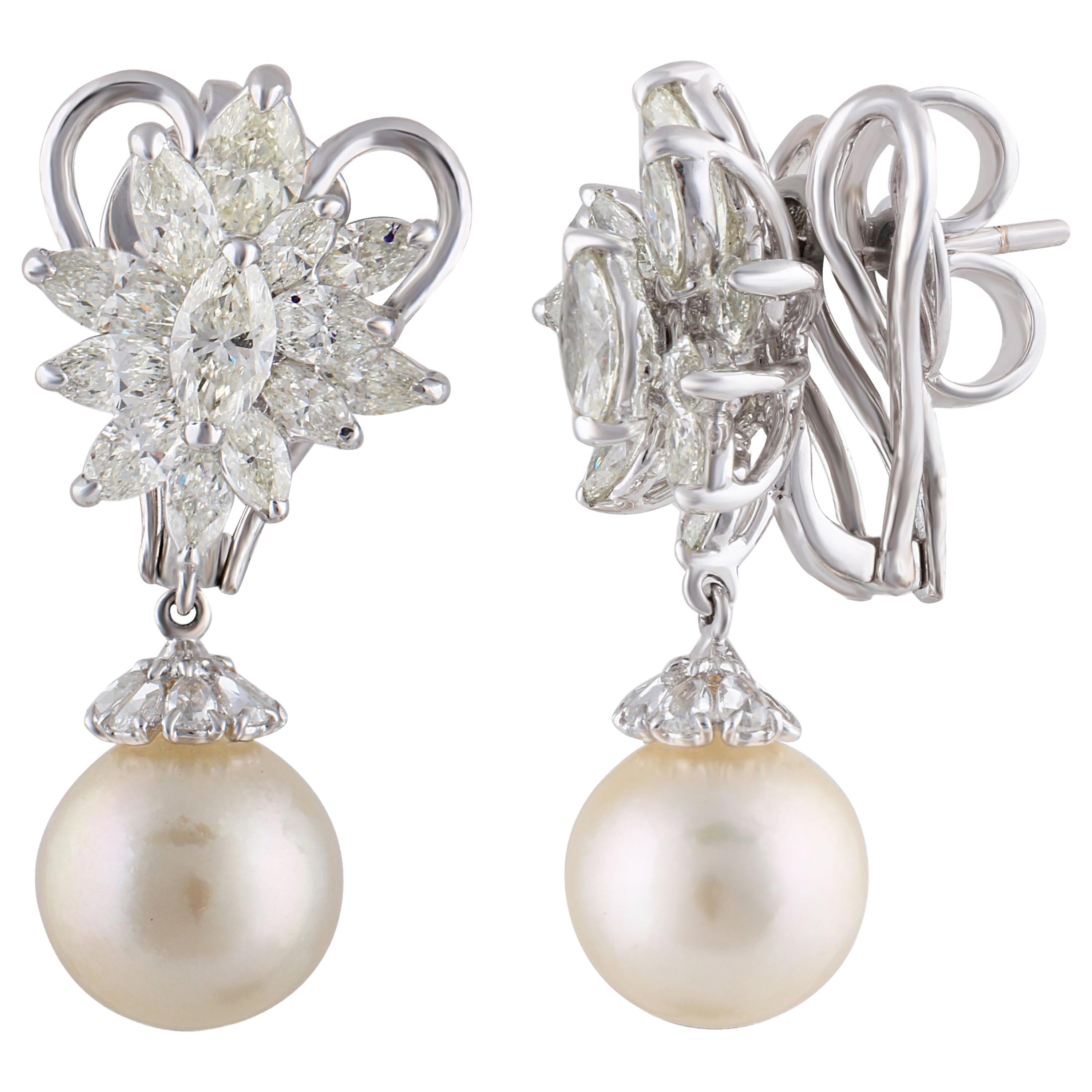 Studio Rêves Diamonds and South Sea Pearl Earrings in 18 Karat White Gold For Sale